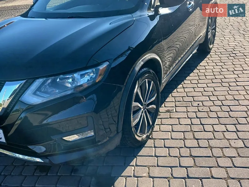 Nissan Rogue 2018 VIN KNMAT2MTXJP571886 фото оголошення 5 з 66