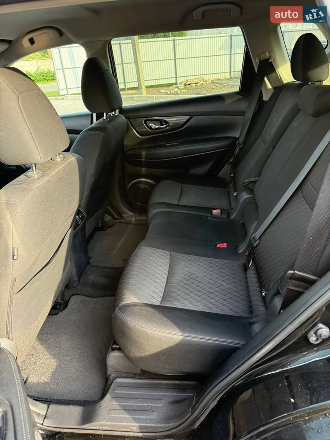 2018 Nissan Rogue - мініатюра 9