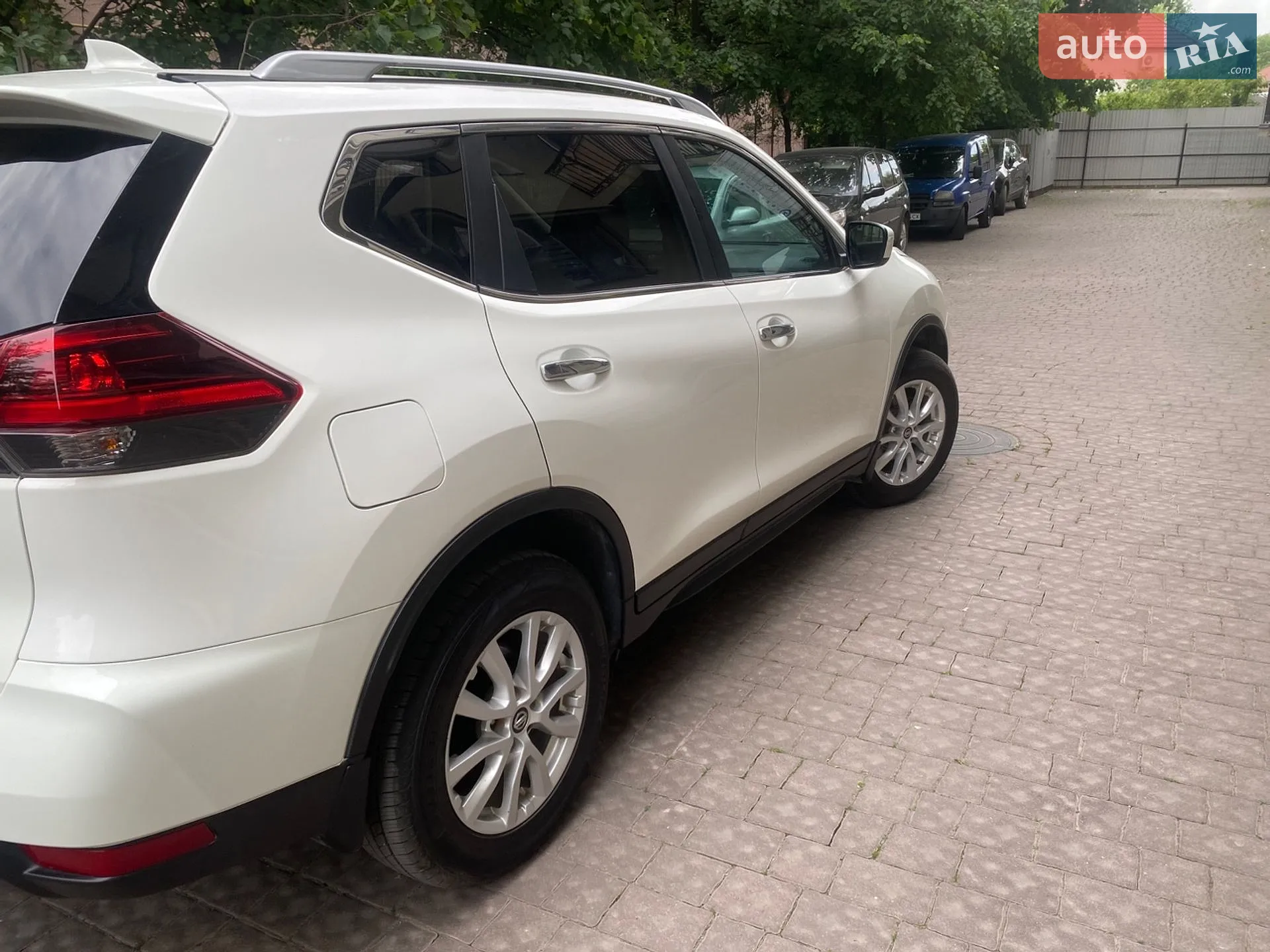 2018 Nissan Rogue - мініатюра 4