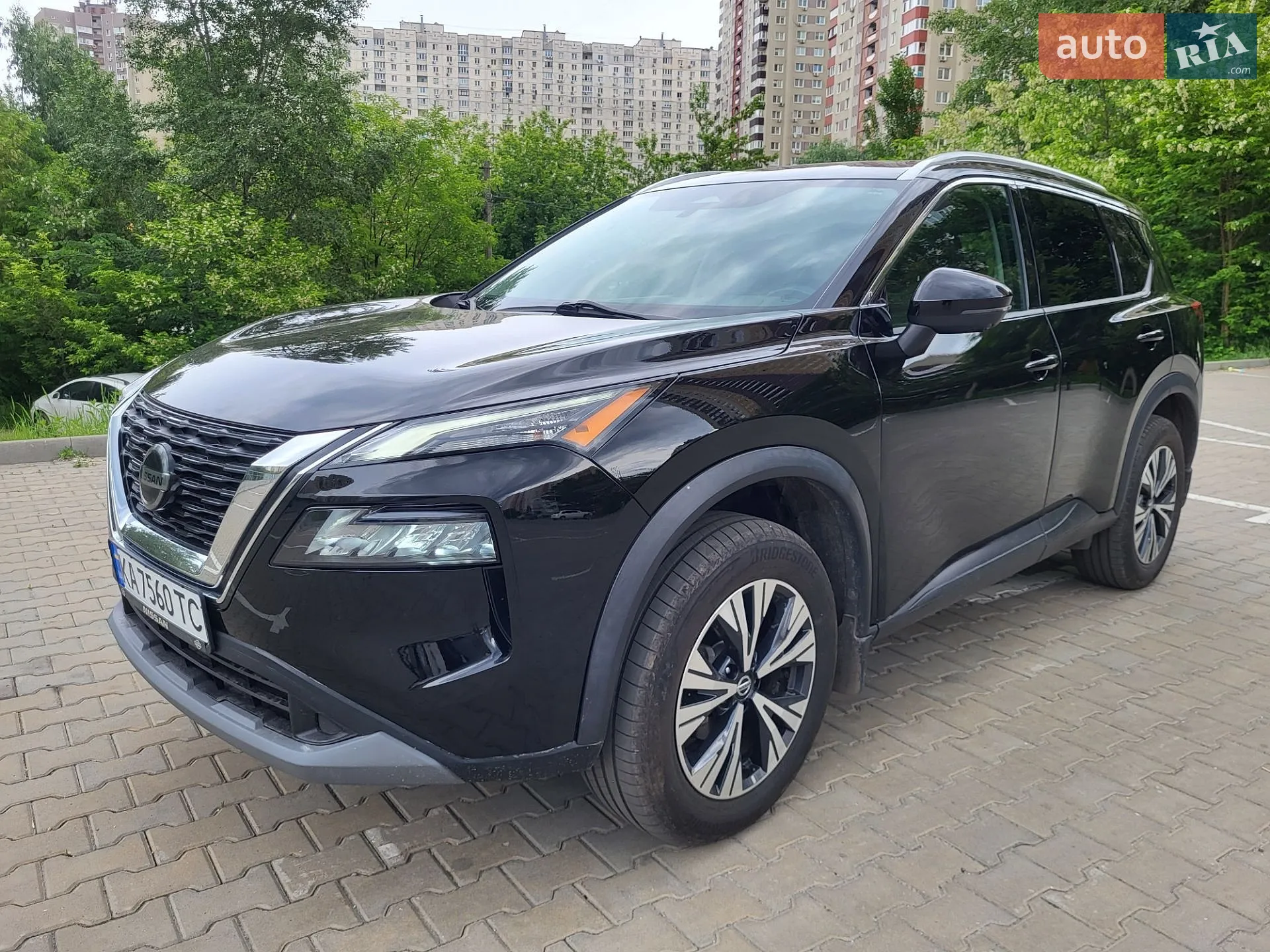 2021 Nissan Rogue - мініатюра 2