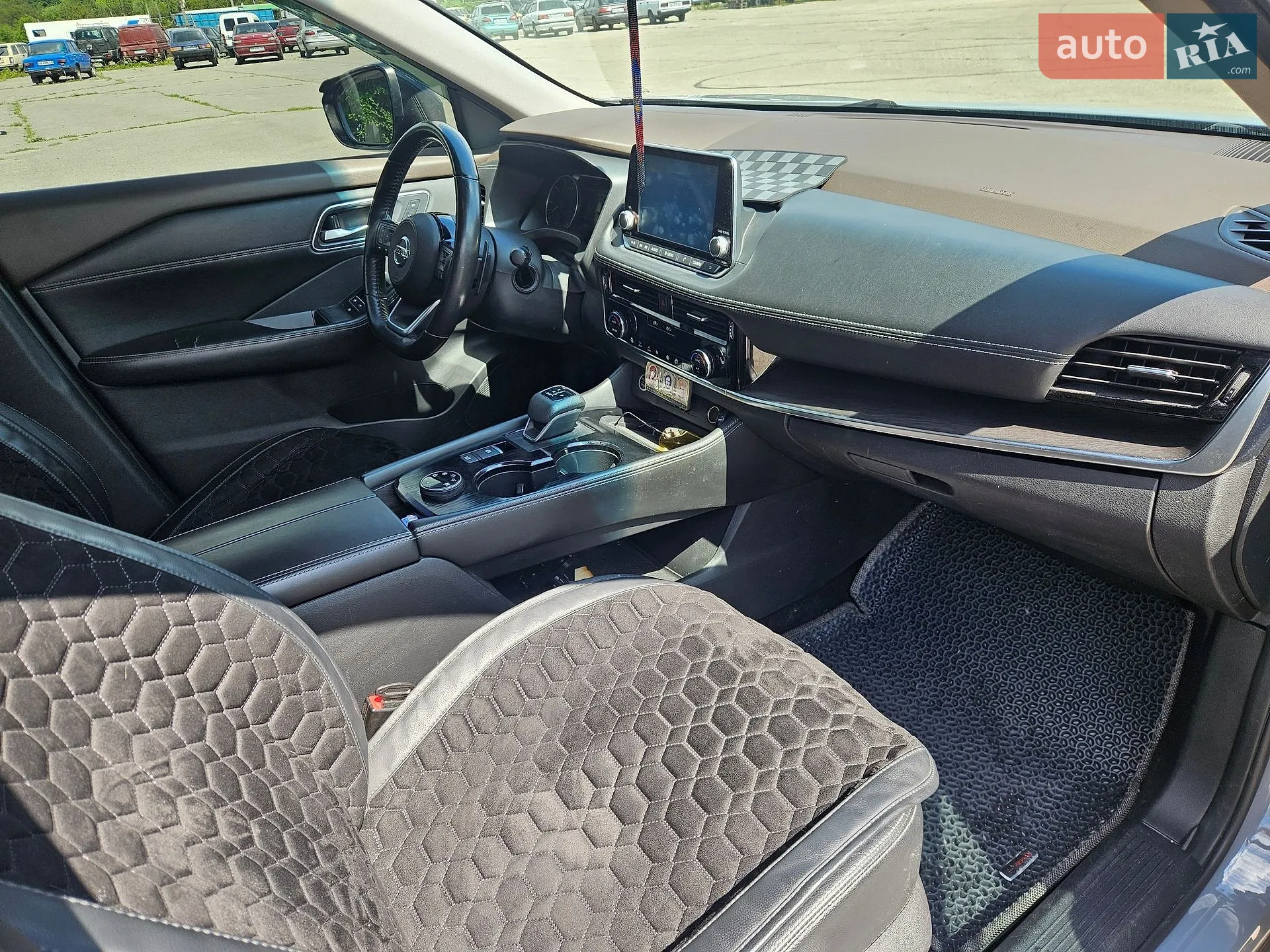 2020 Nissan Rogue - мініатюра 8