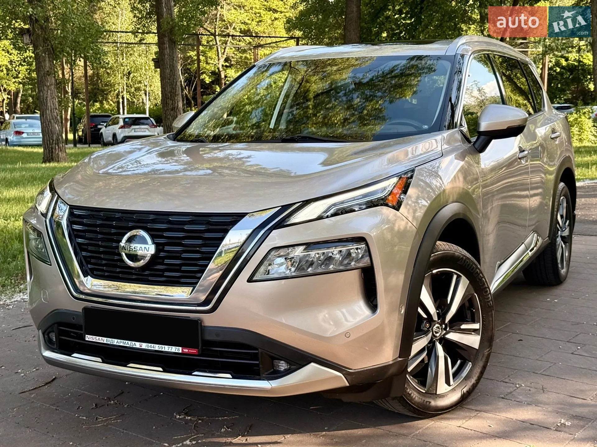2021 Nissan Rogue - мініатюра 2