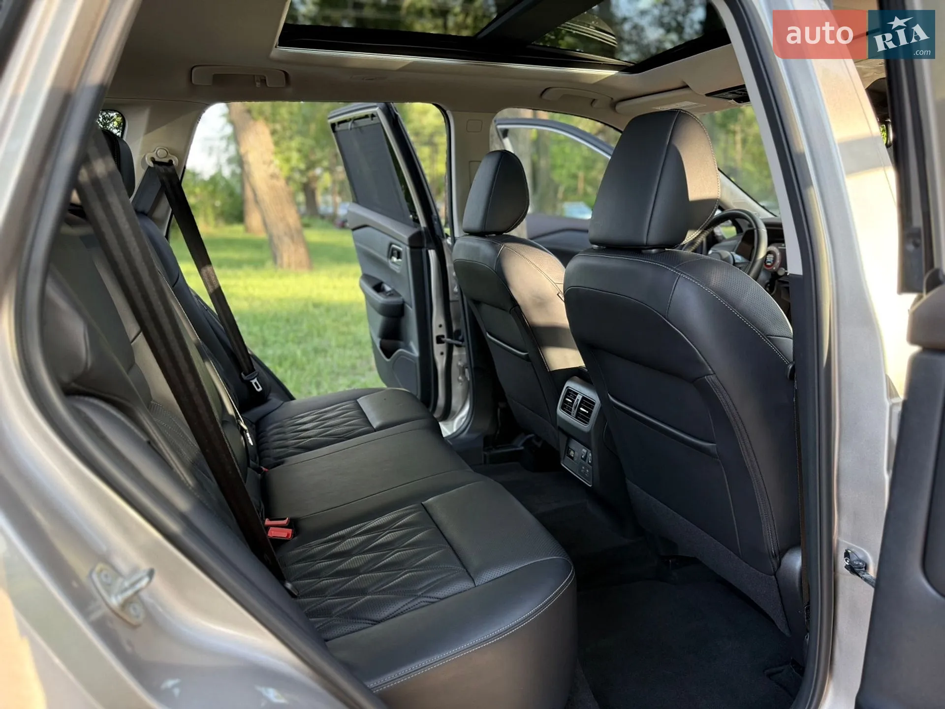 2021 Nissan Rogue - мініатюра 32