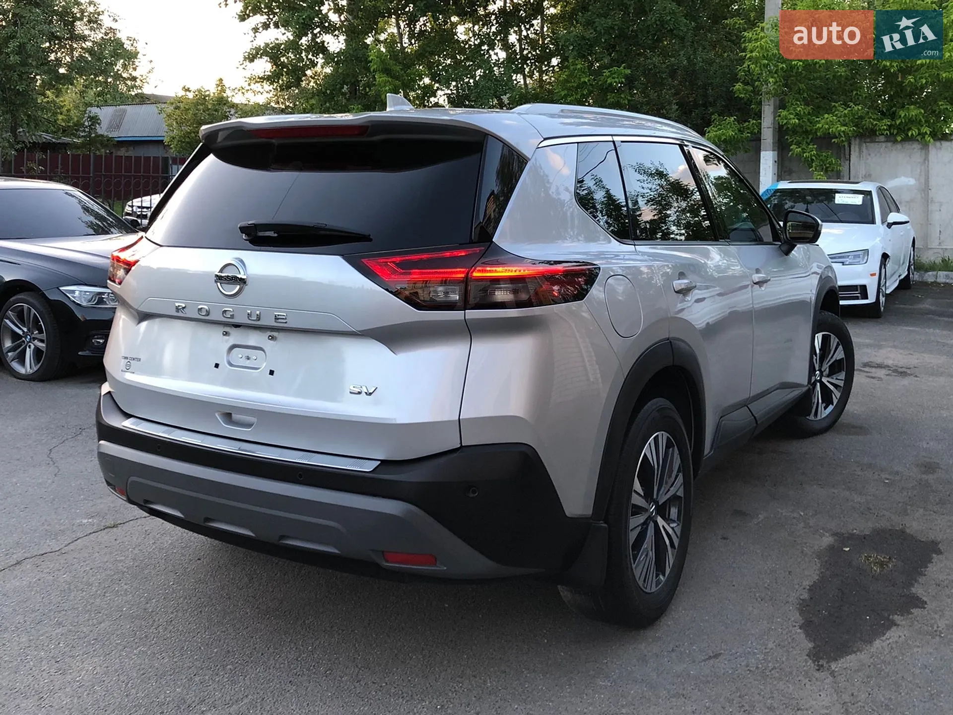 2021 Nissan Rogue - фото 1