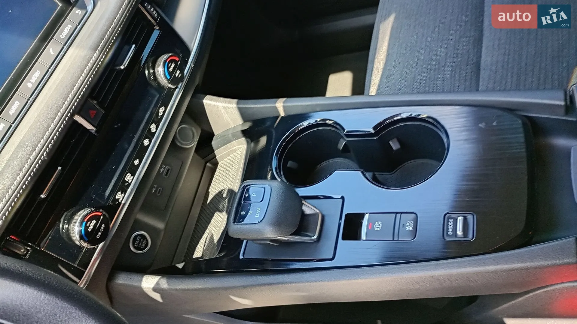 2021 Nissan Rogue - мініатюра 20