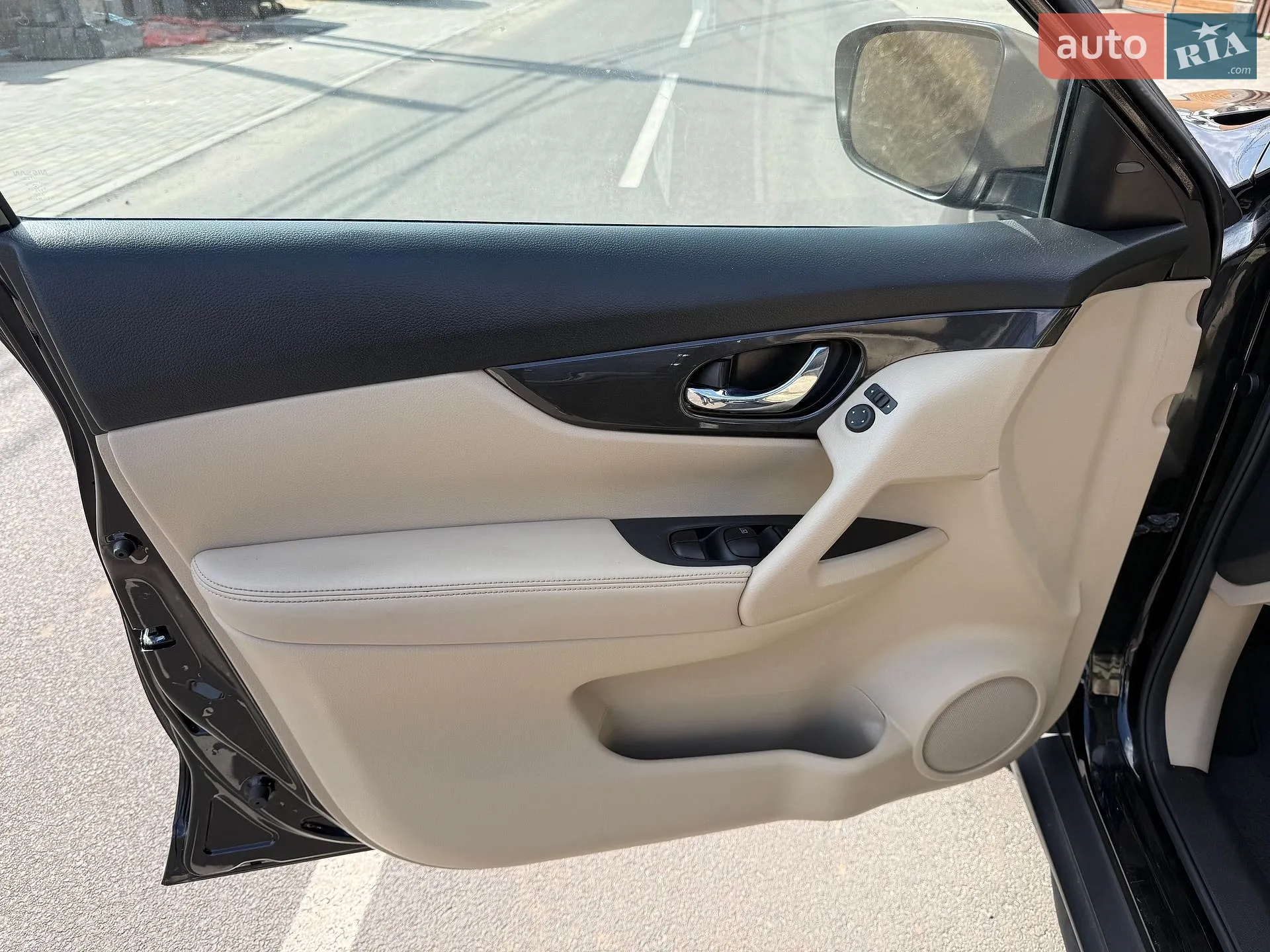 2017 Nissan Rogue - мініатюра 18