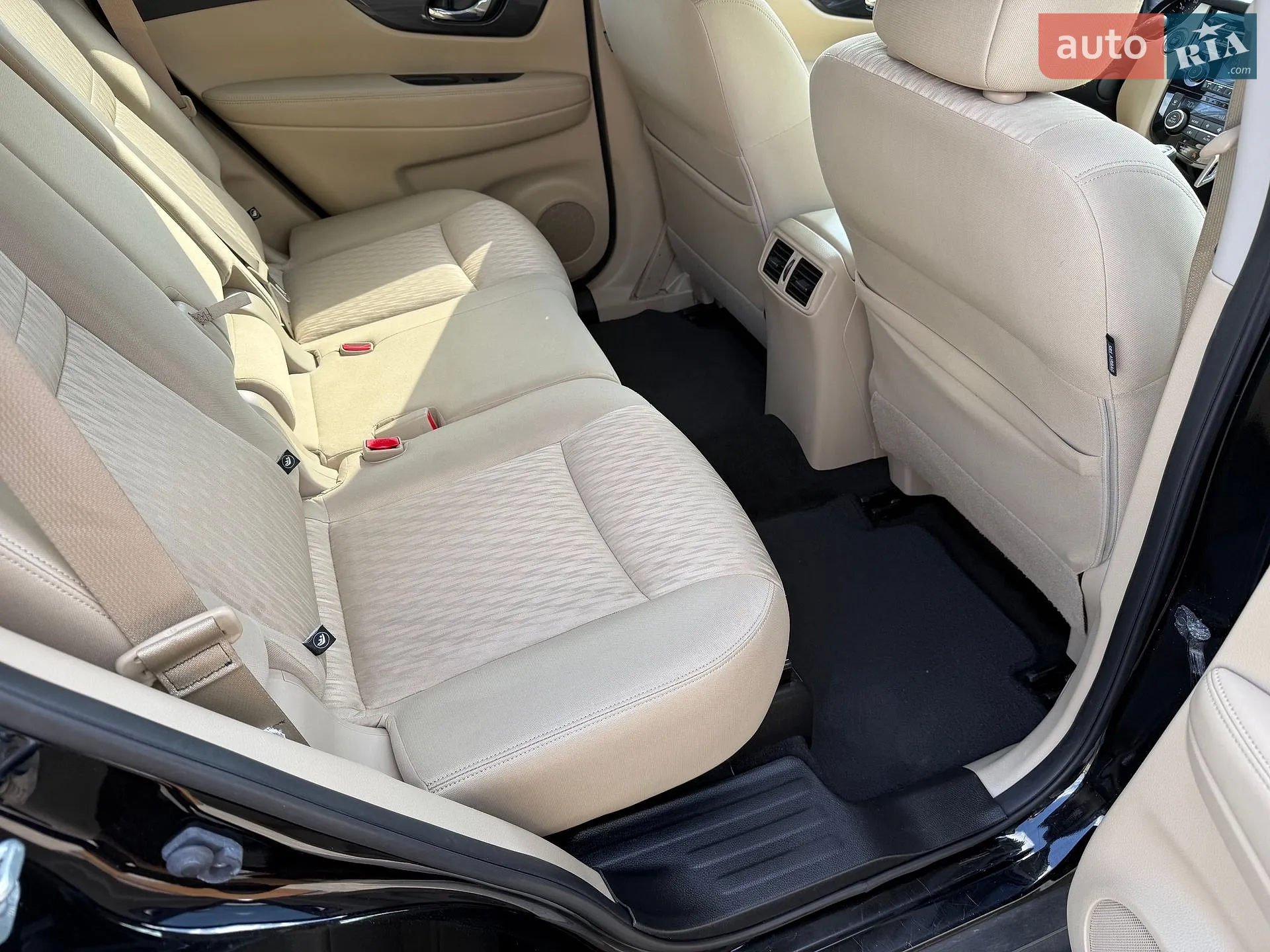 2017 Nissan Rogue - мініатюра 29