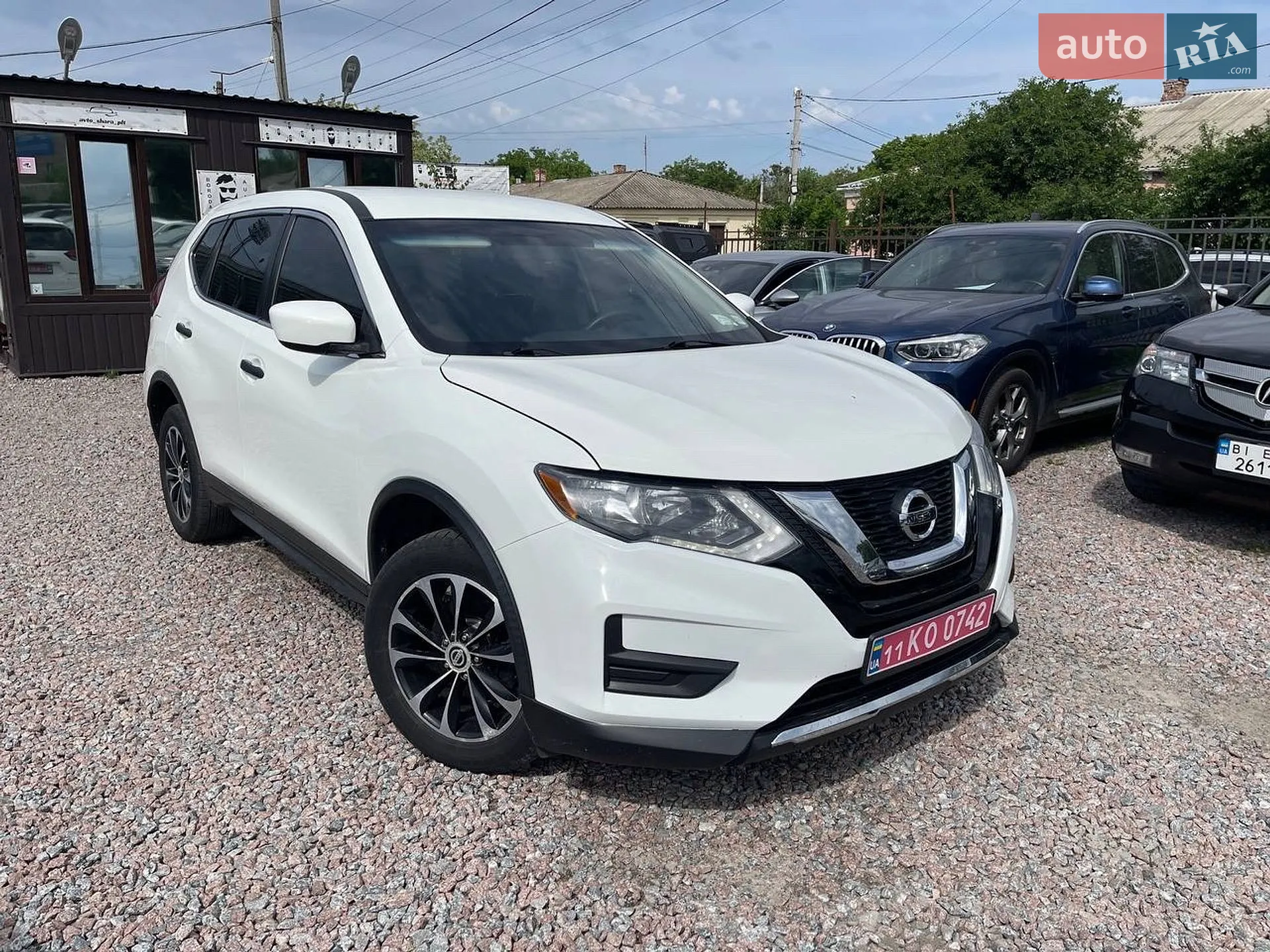 2017 Nissan Rogue - мініатюра 2