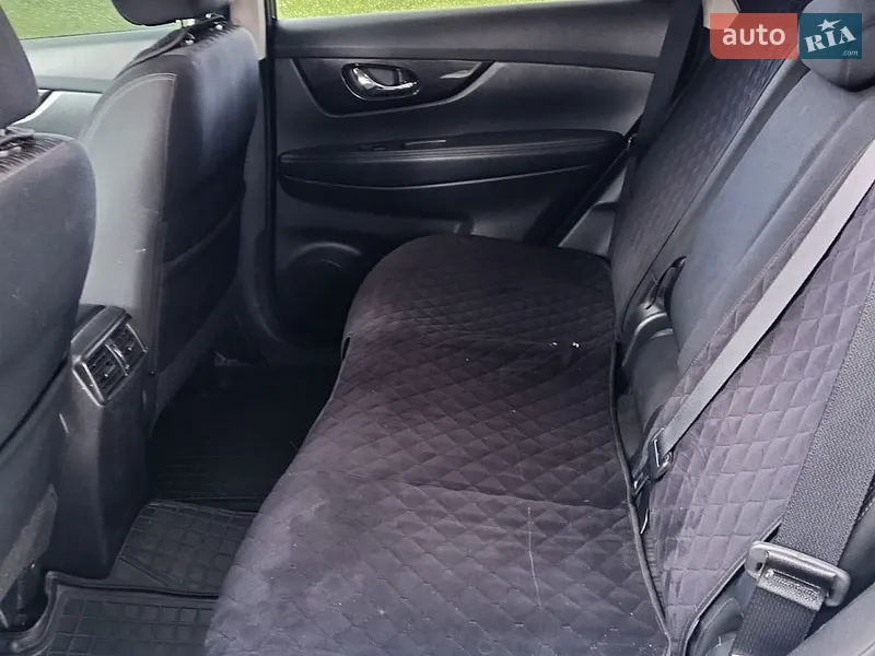 Nissan Rogue 2017 VIN 5N1AT2MV6HC781450 фото оголошення 12 з 53