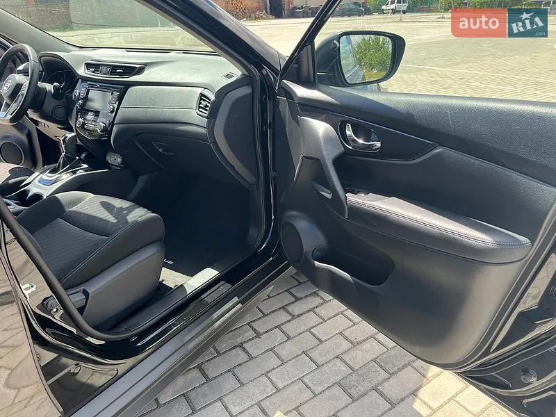 Nissan Rogue 2018 VIN KNMAT2MV0JP616741 фото оголошення 26 з 96
