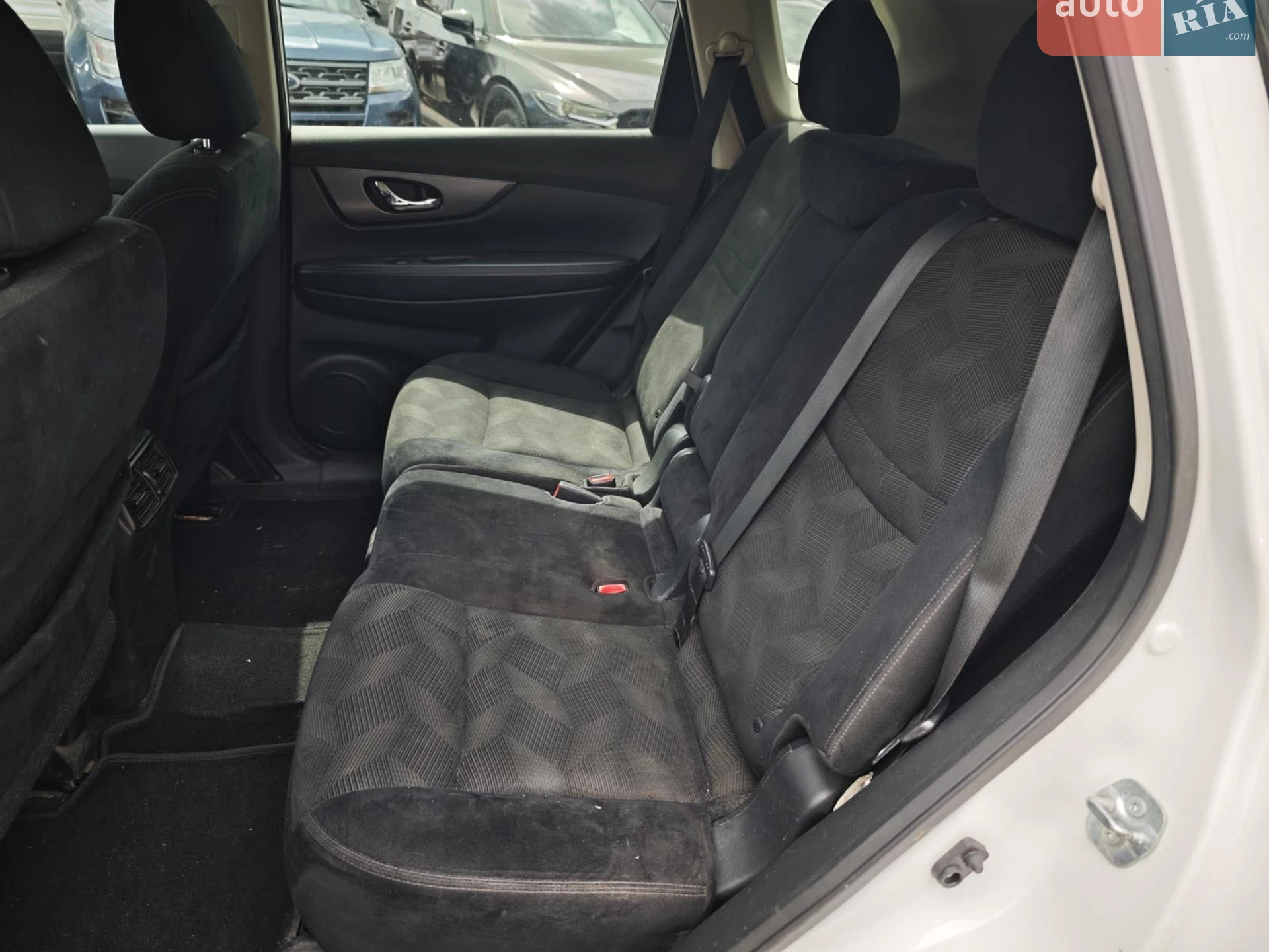 2015 Nissan Rogue - мініатюра 13