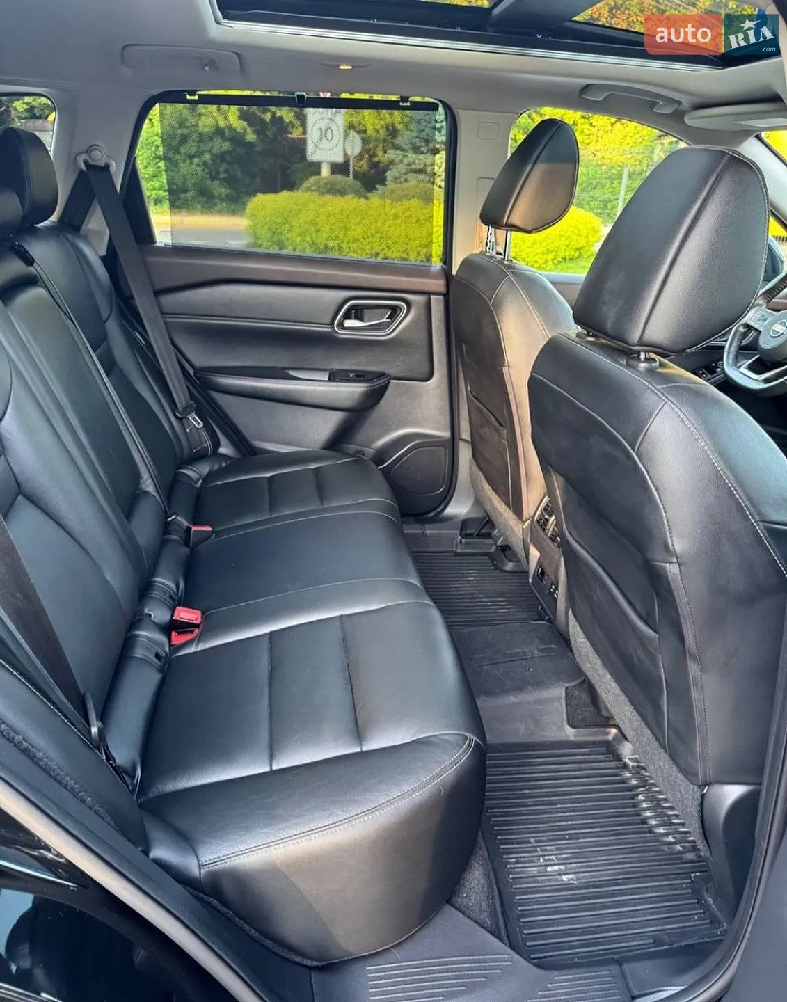 2020 Nissan Rogue - мініатюра 9