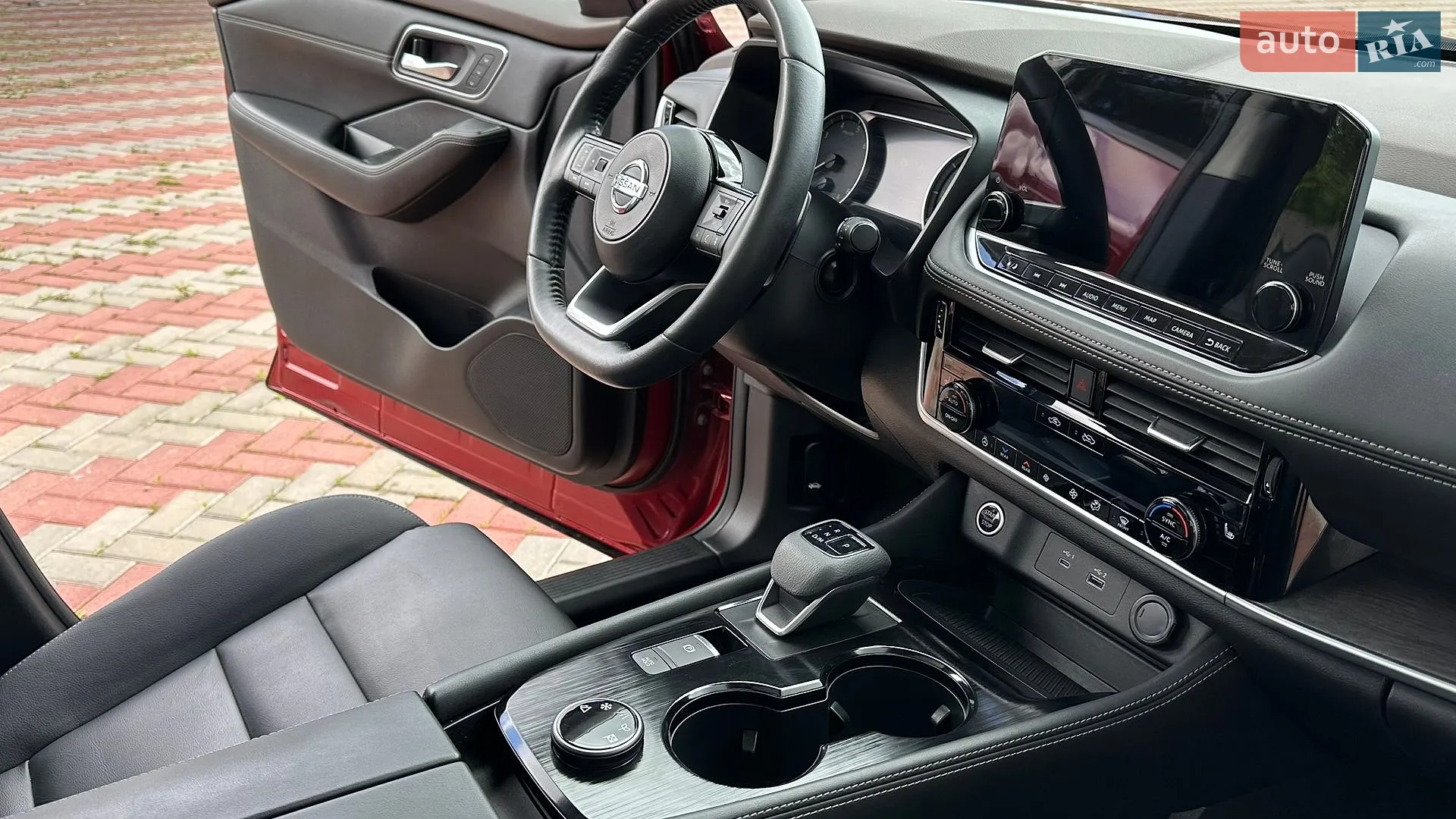 2021 Nissan Rogue - мініатюра 28