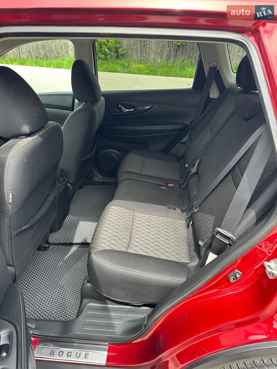 2018 Nissan Rogue - мініатюра 9