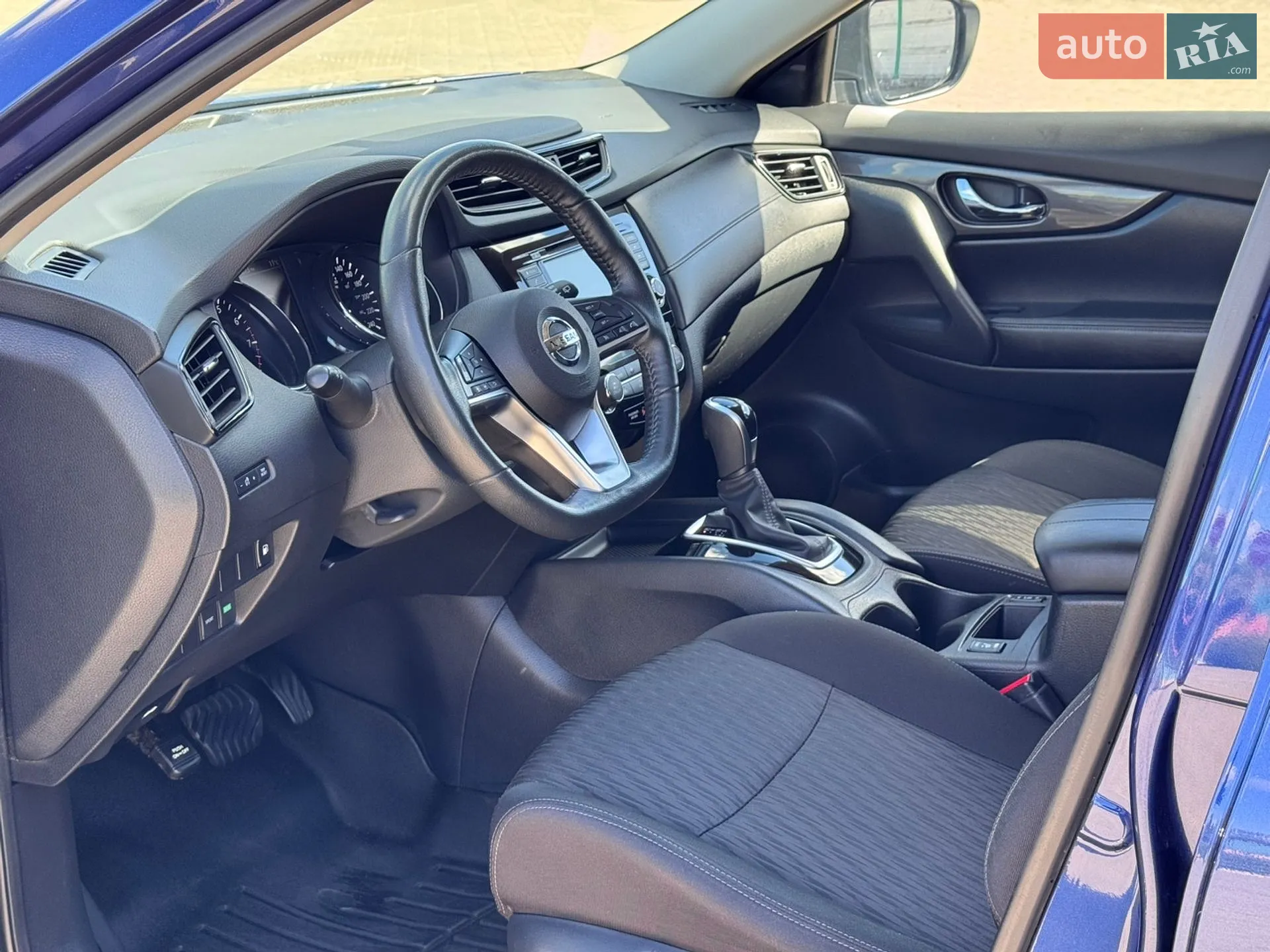 2019 Nissan Rogue - мініатюра 21