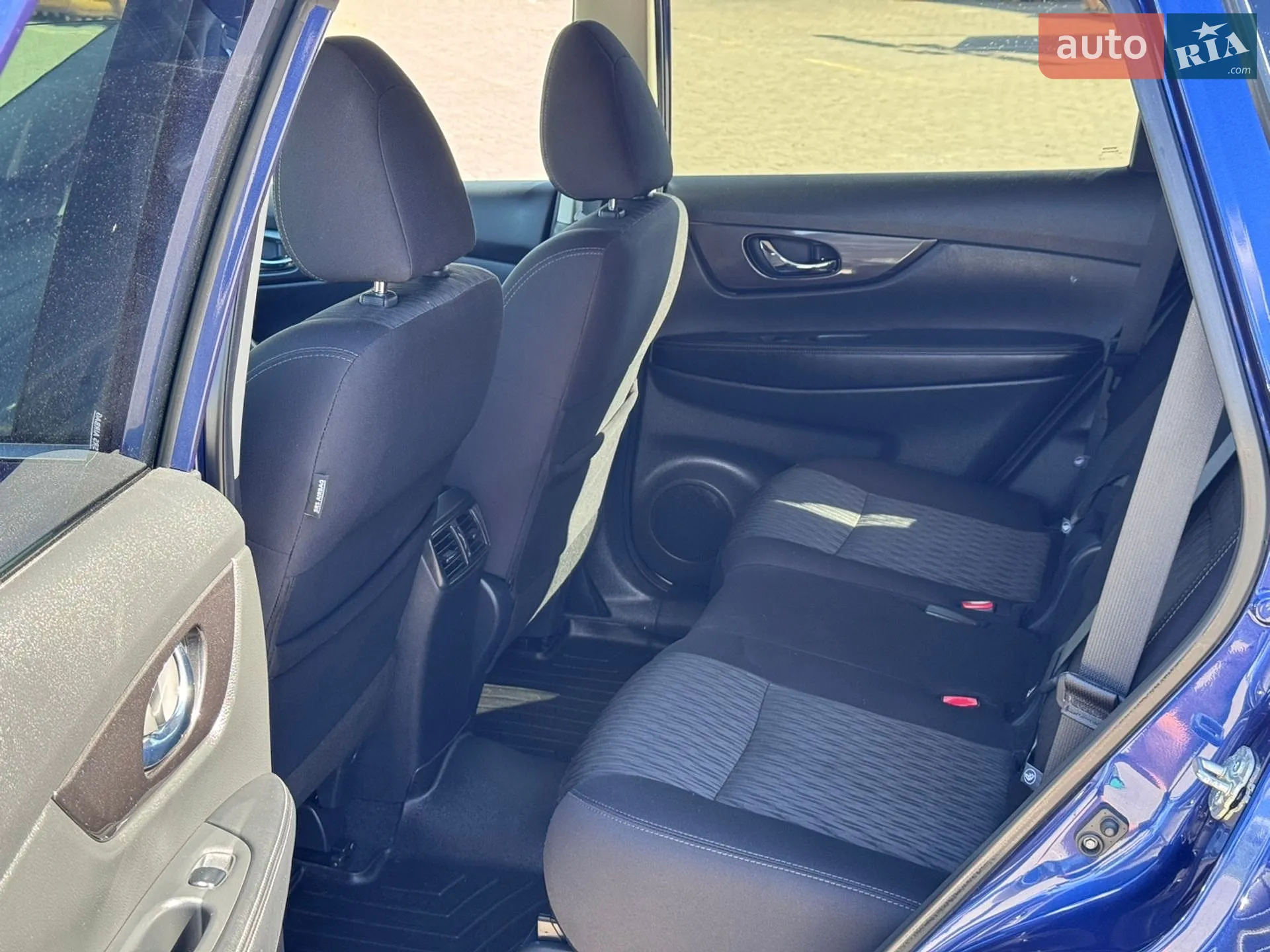 2019 Nissan Rogue - мініатюра 27
