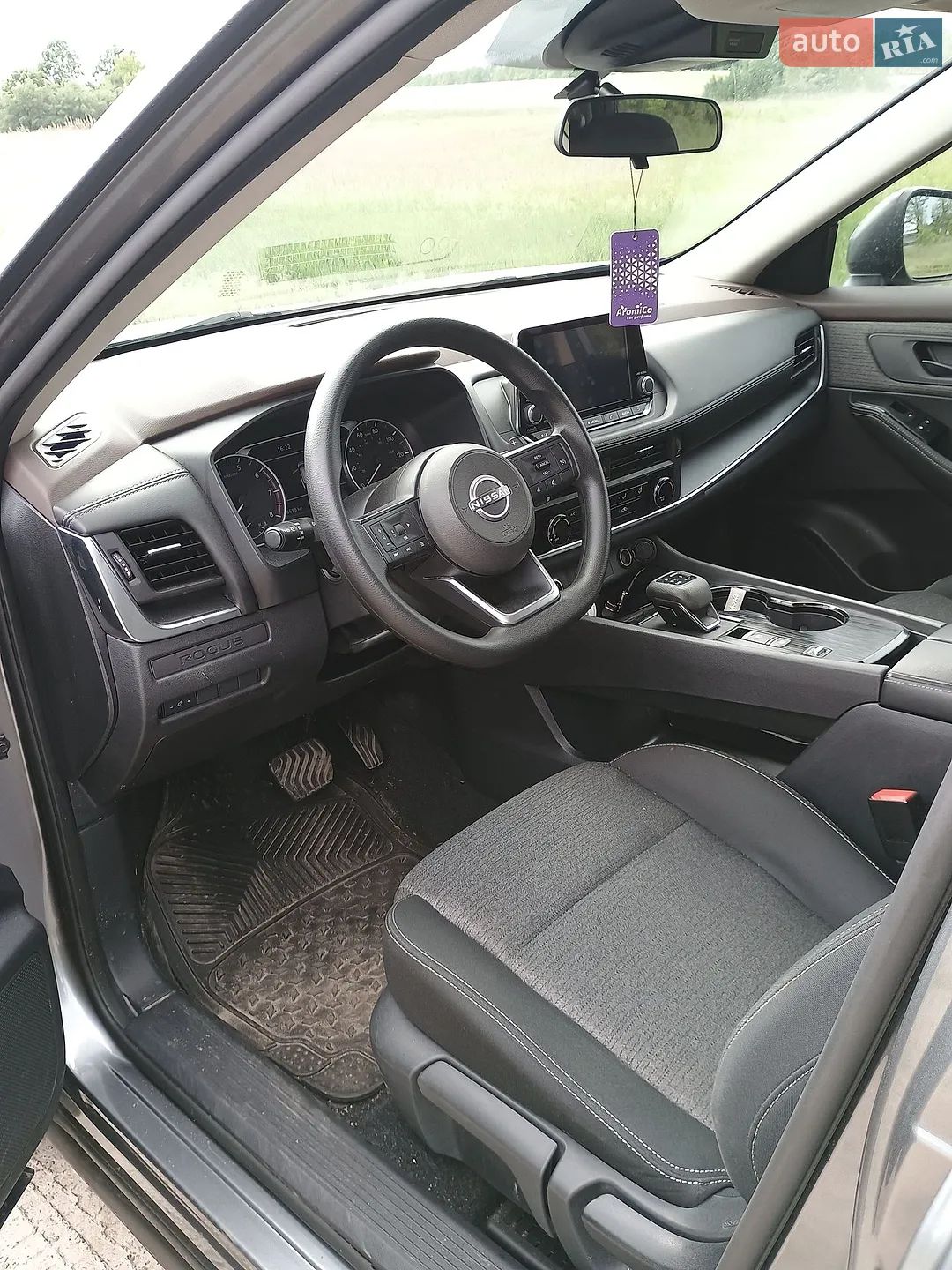 2022 Nissan Rogue - мініатюра 10