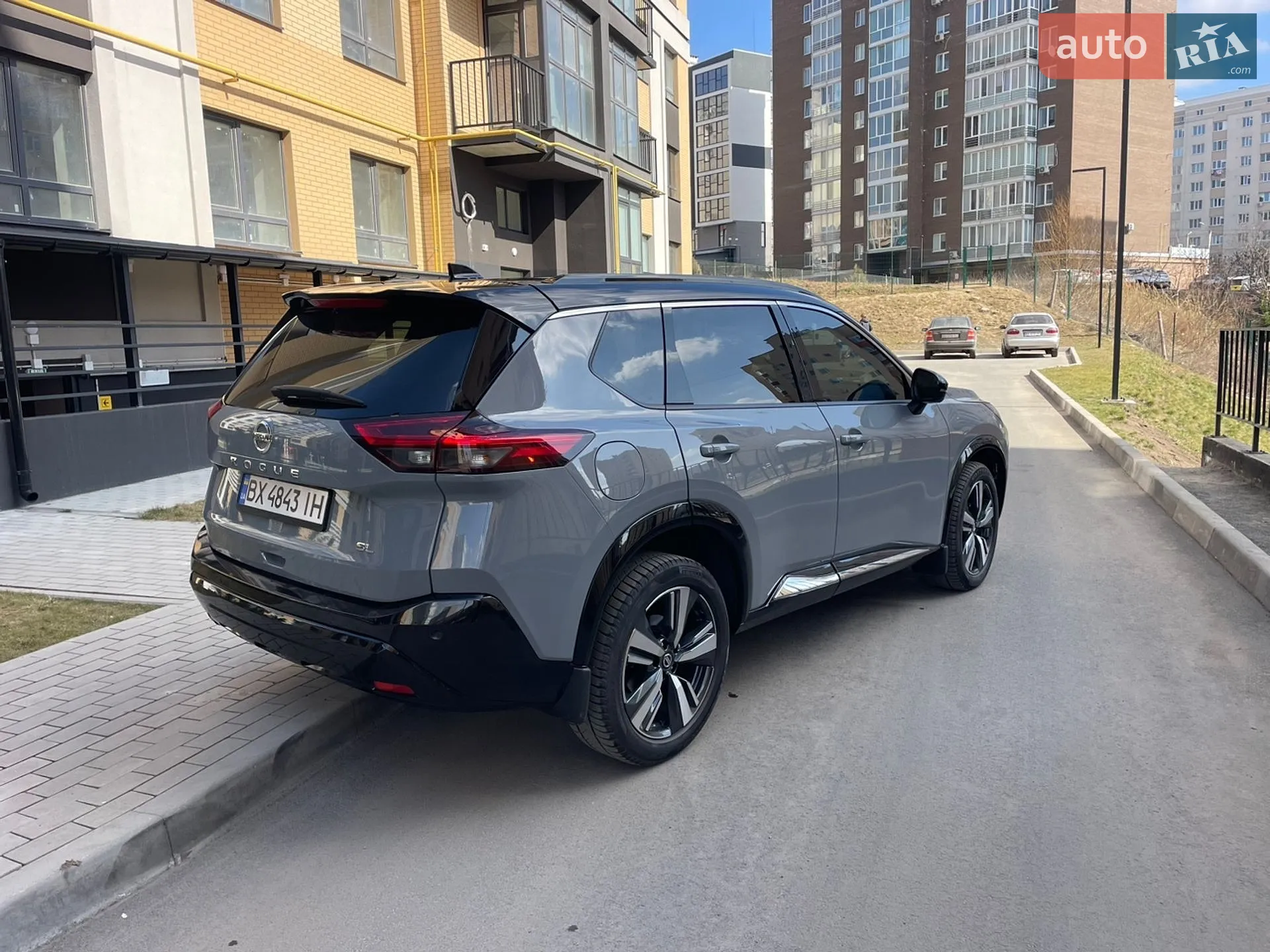 2021 Nissan Rogue - мініатюра 15