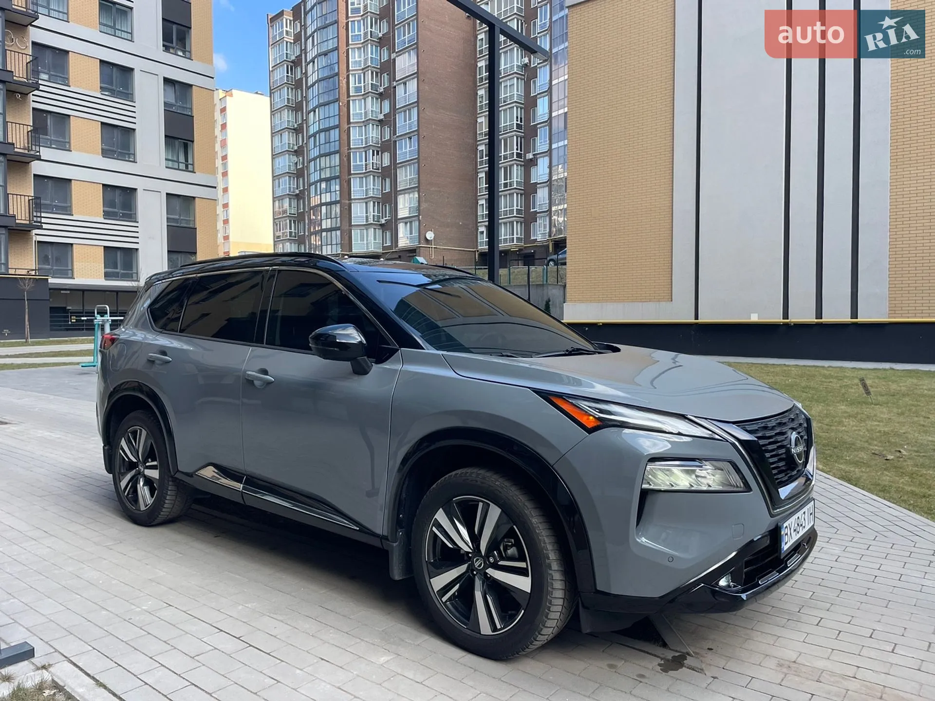 2021 Nissan Rogue - мініатюра 14