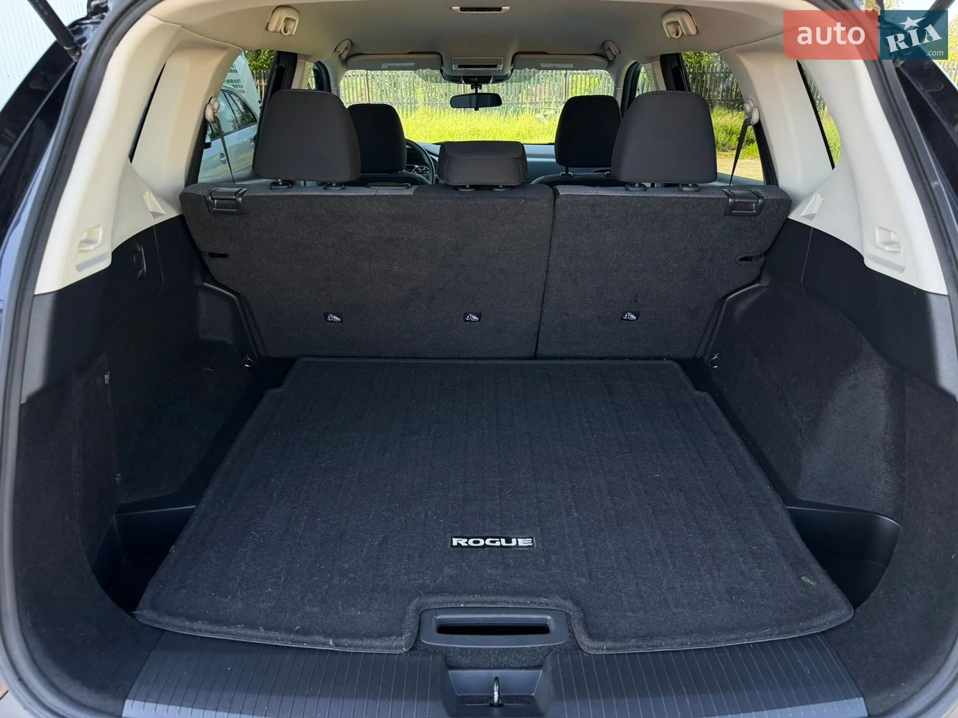 2021 Nissan Rogue - мініатюра 13