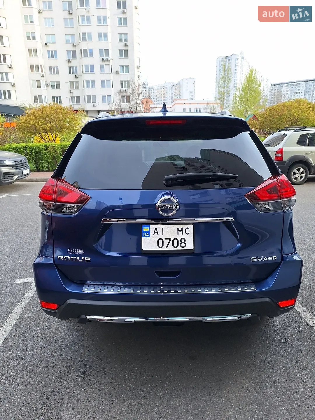 2017 Nissan Rogue - мініатюра 2