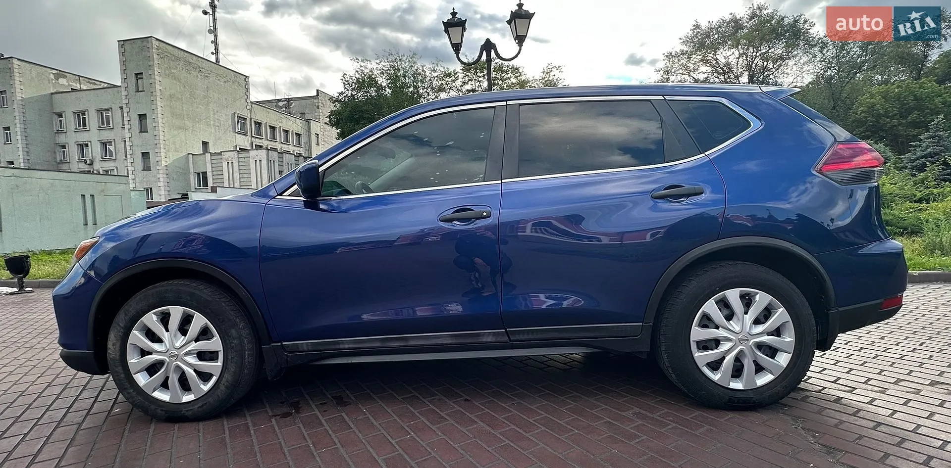 2017 Nissan Rogue - мініатюра 10