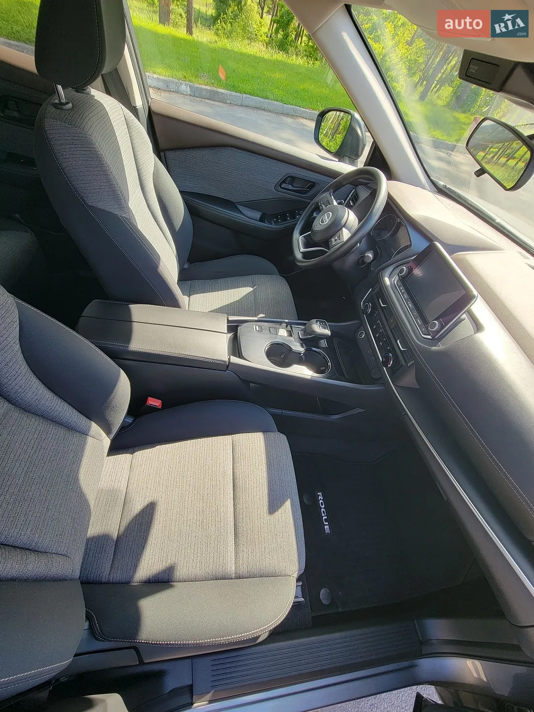 2021 Nissan Rogue - мініатюра 13