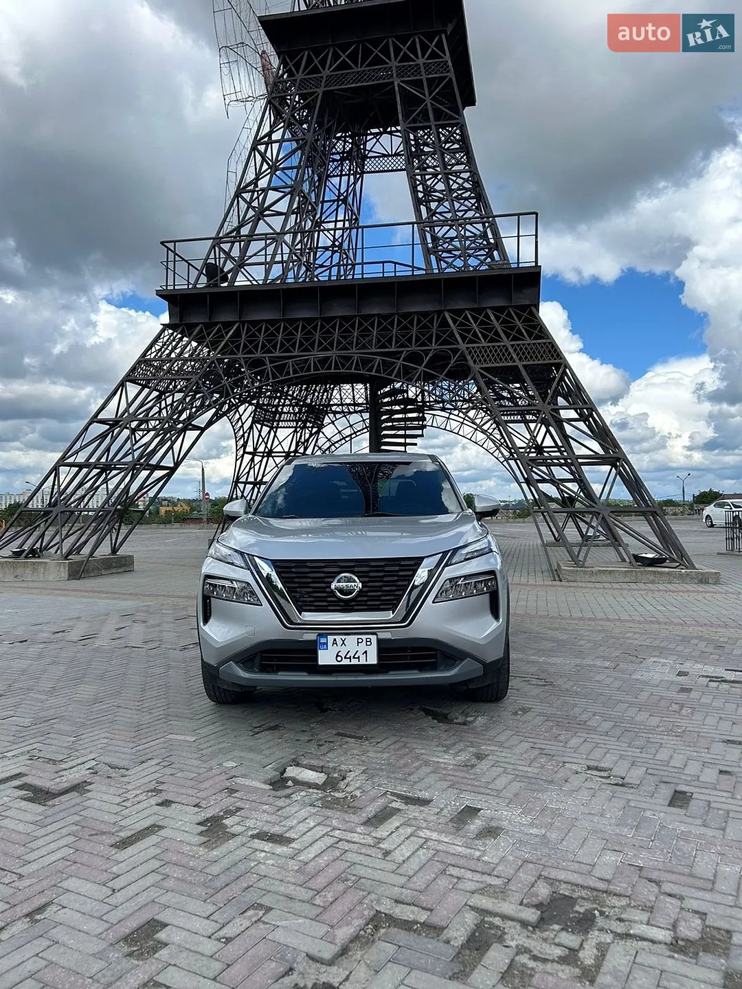 2021 Nissan Rogue - фото 1