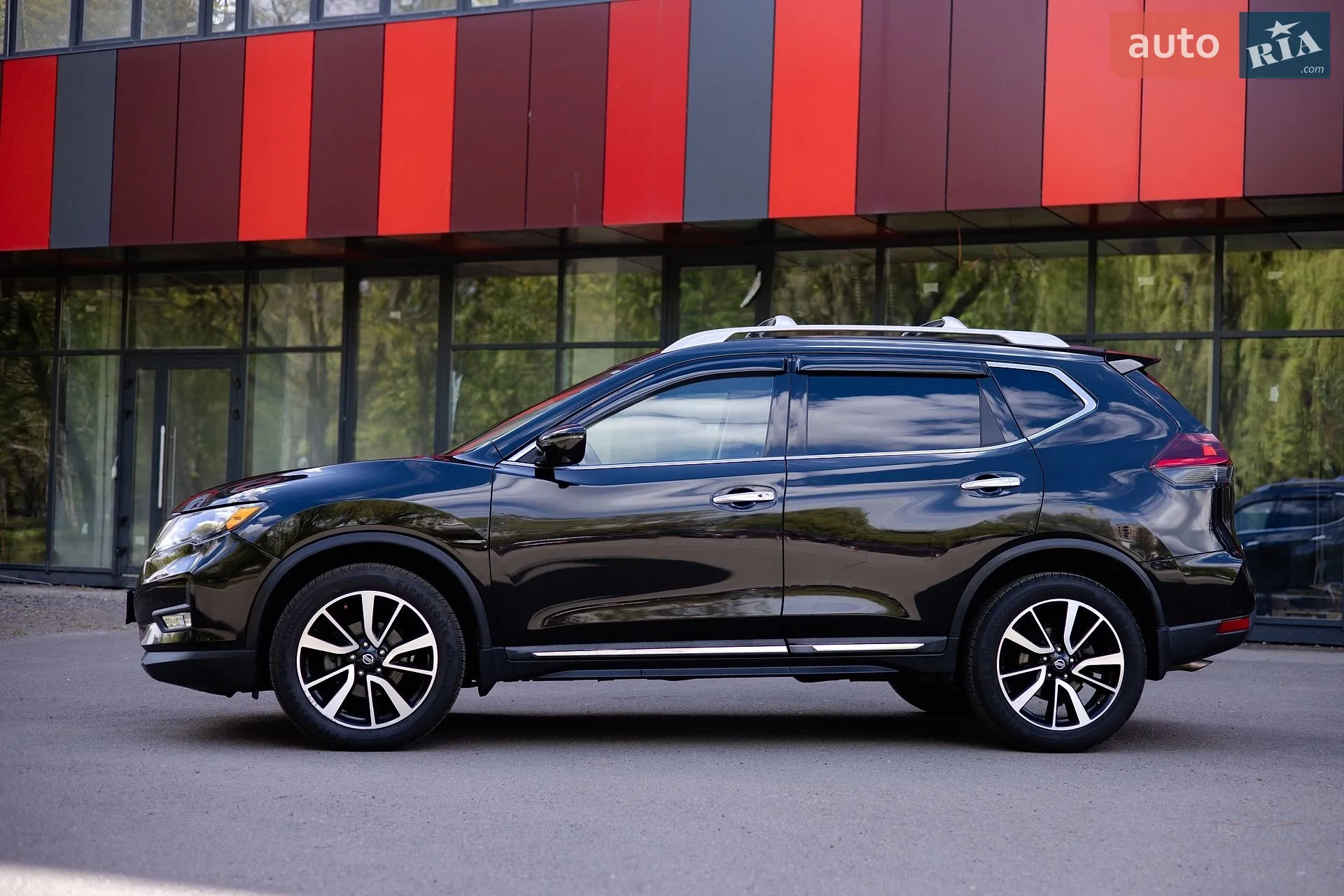 2019 Nissan Rogue - мініатюра 5