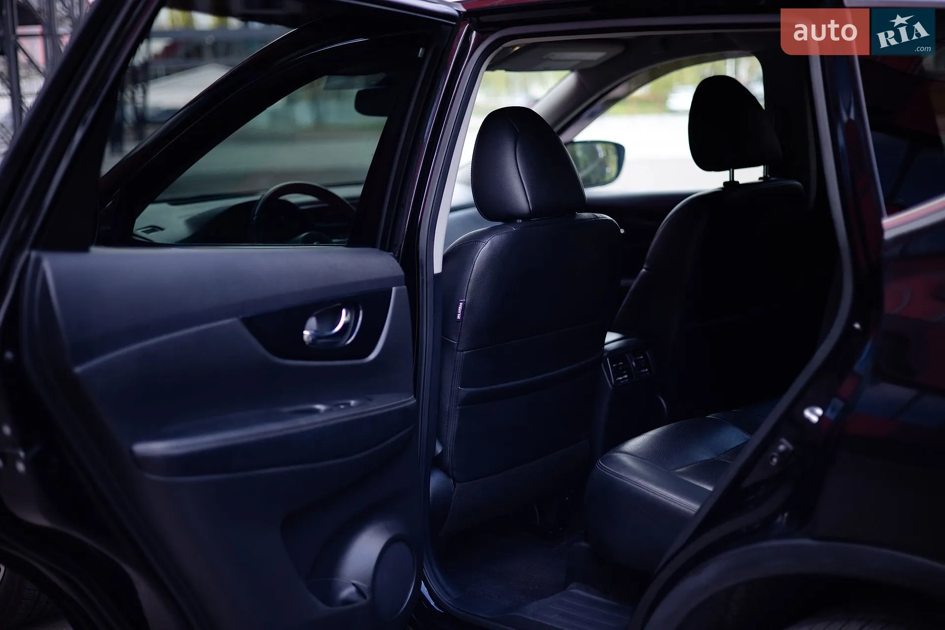 2019 Nissan Rogue - мініатюра 31