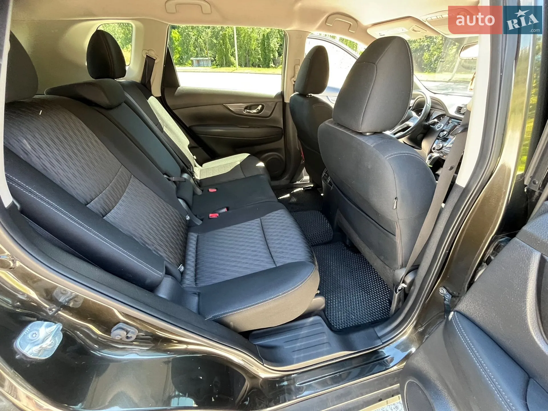2017 Nissan Rogue - мініатюра 13