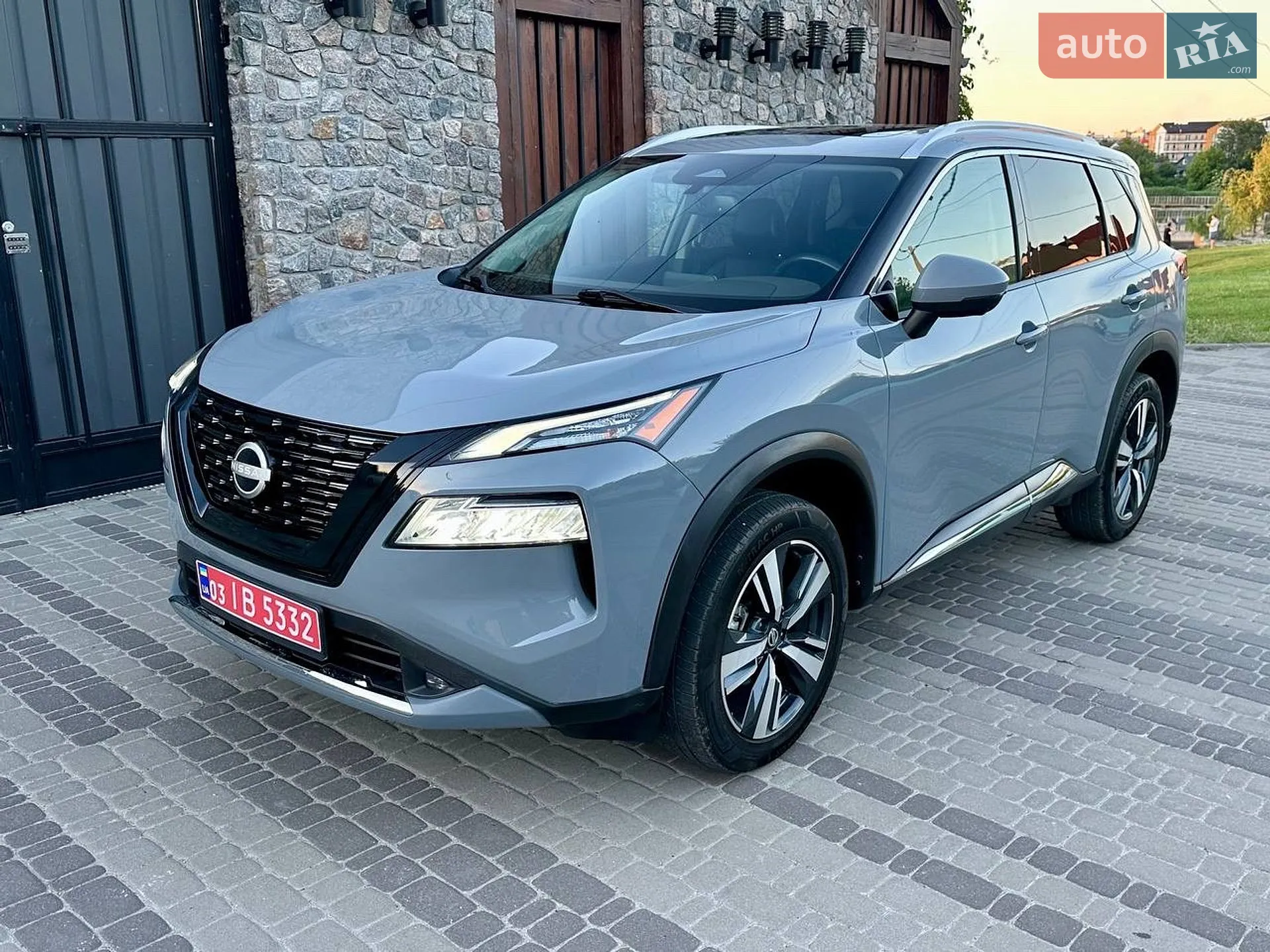 2021 Nissan Rogue - мініатюра 3