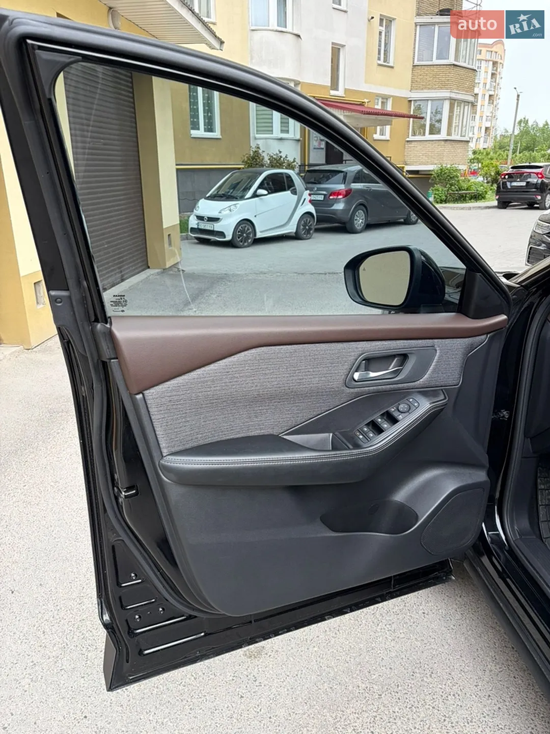 2020 Nissan Rogue - мініатюра 25
