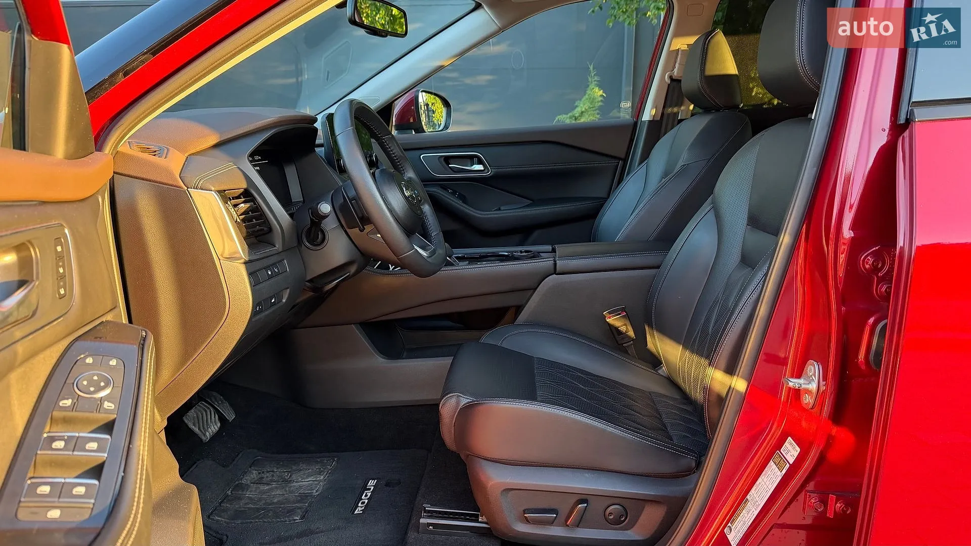 2021 Nissan Rogue - мініатюра 20