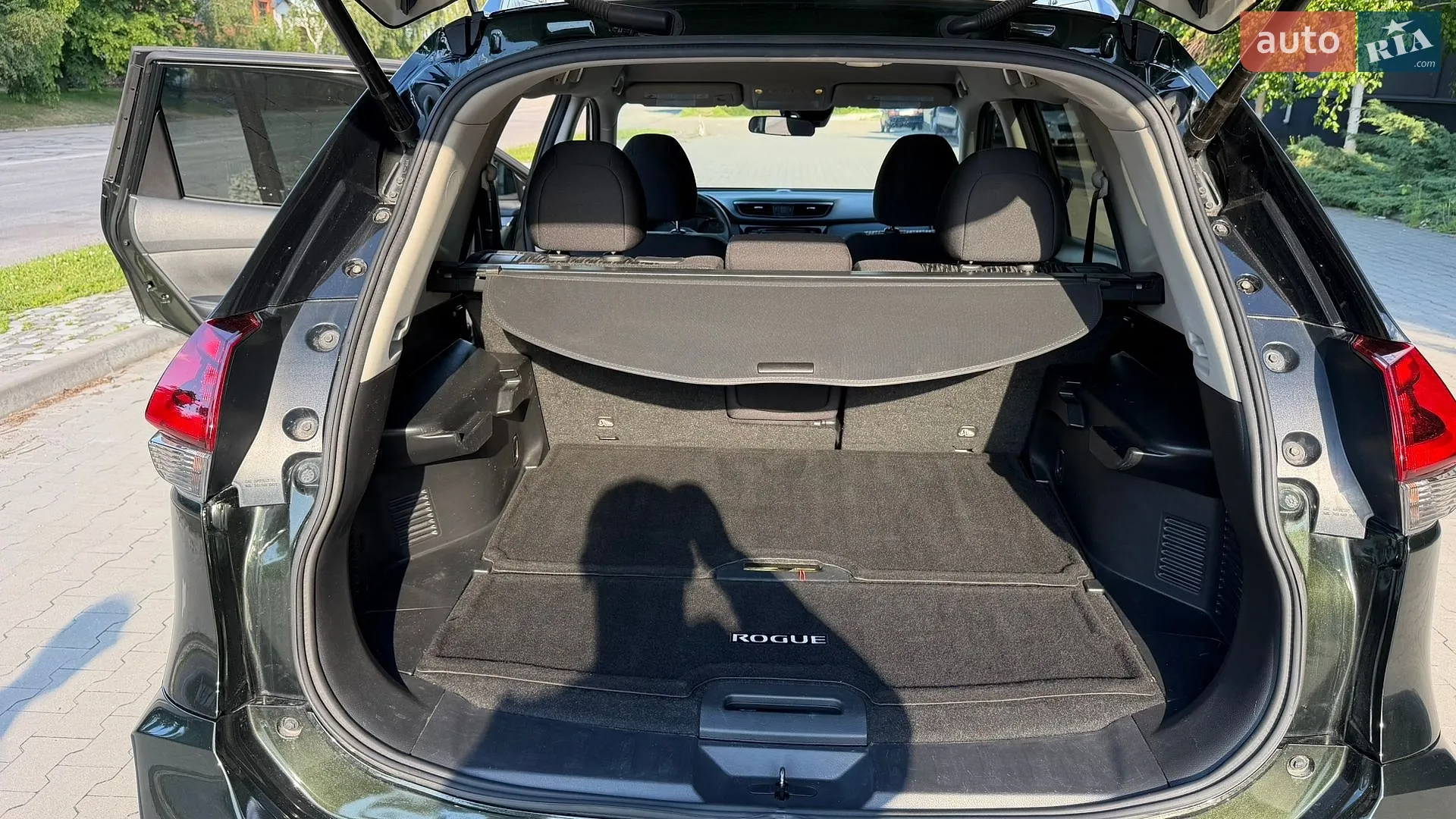 2019 Nissan Rogue - мініатюра 32