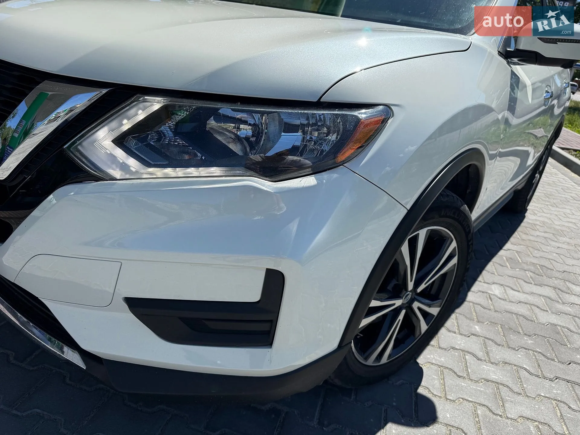 2020 Nissan Rogue - мініатюра 2