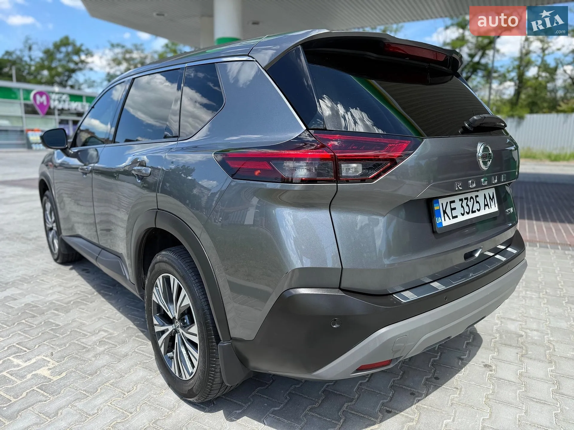 2021 Nissan Rogue - мініатюра 11