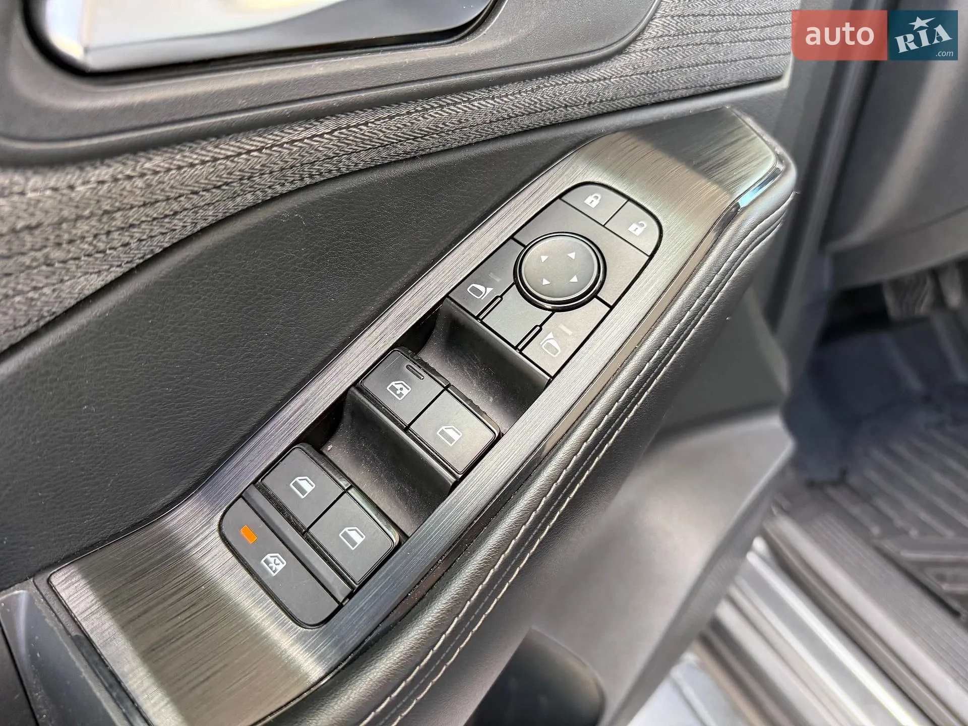 2021 Nissan Rogue - мініатюра 19