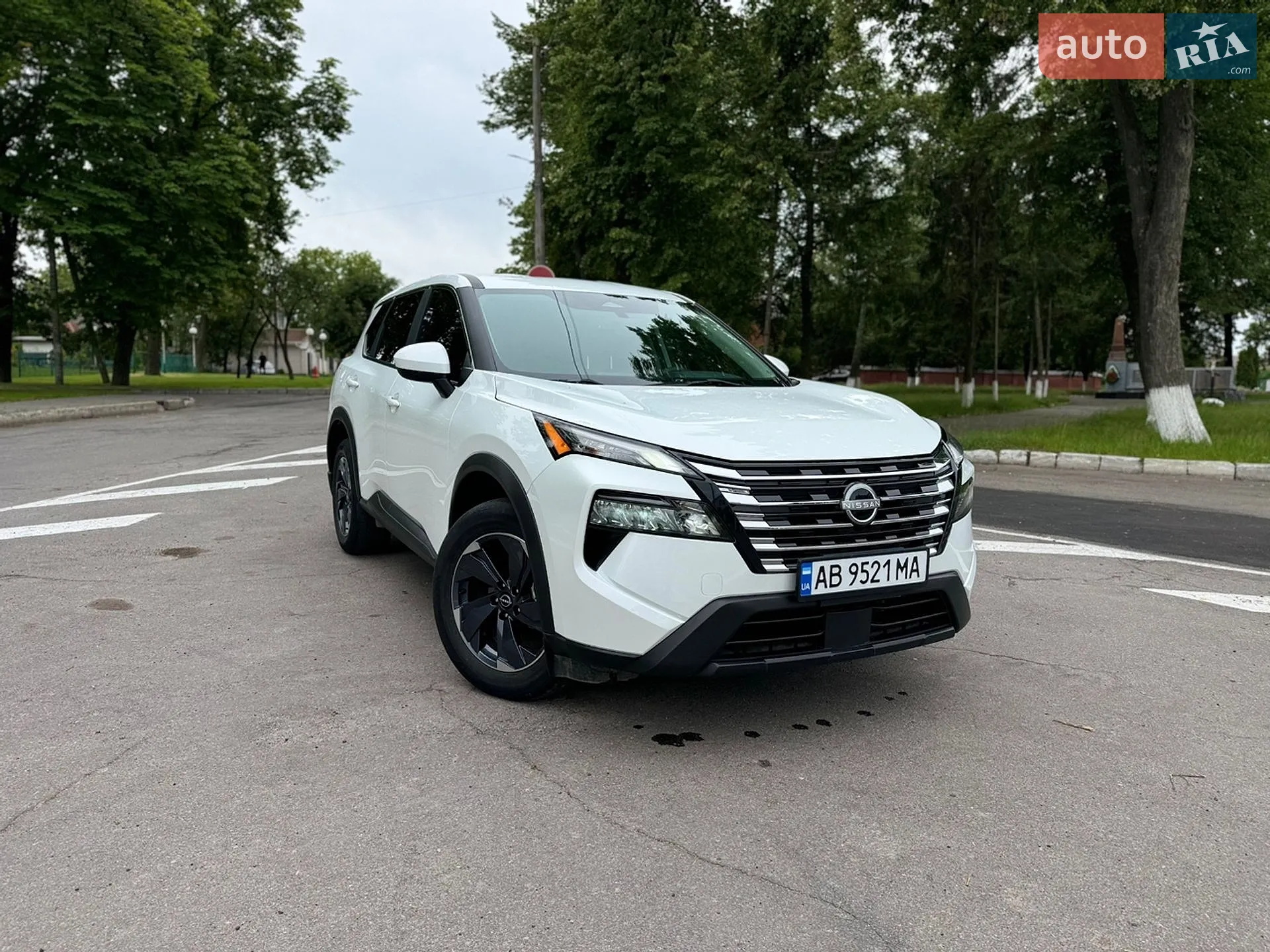 2024 Nissan Rogue - фото 1