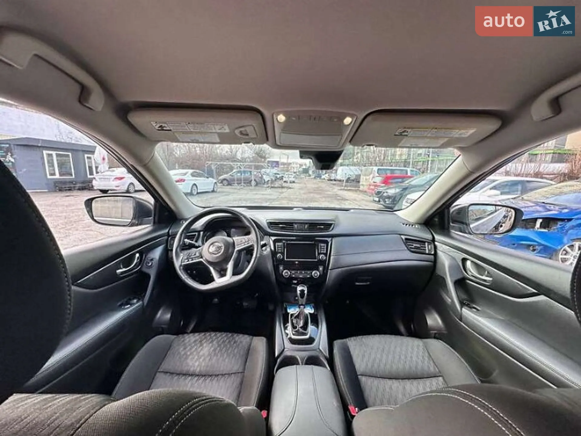 2019 Nissan Rogue - мініатюра 10