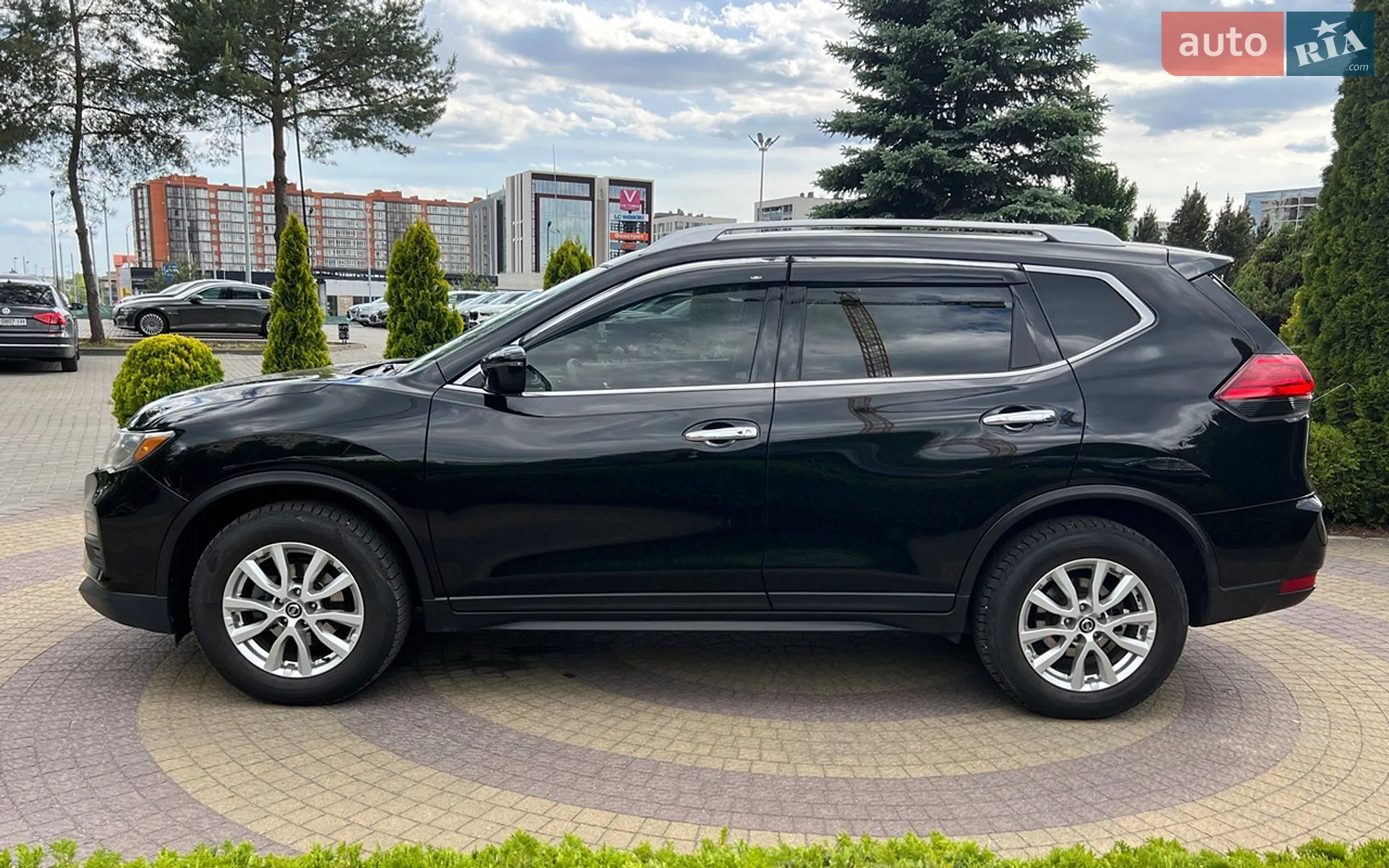 2016 Nissan Rogue - мініатюра 4