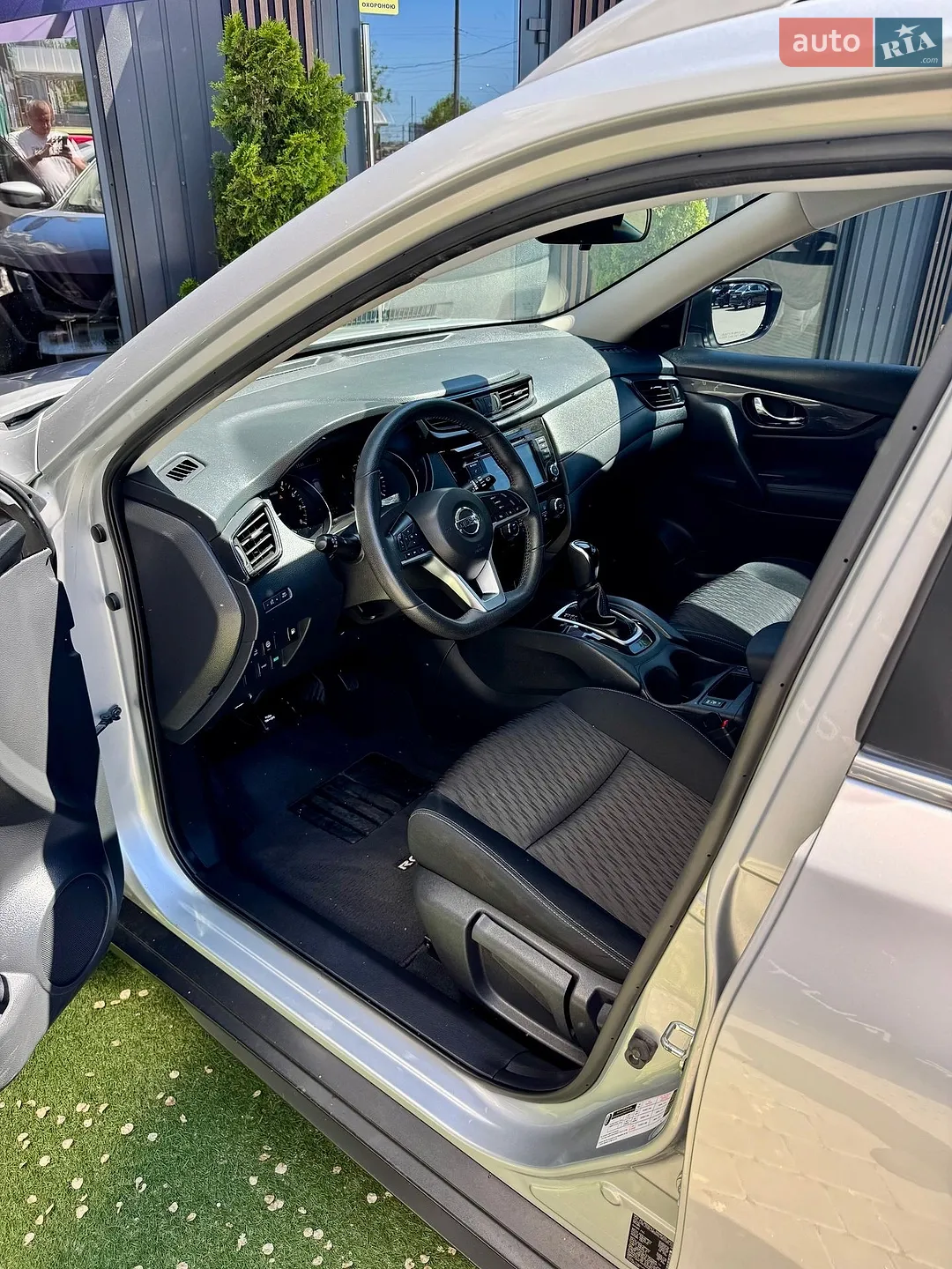 2019 Nissan Rogue - мініатюра 24