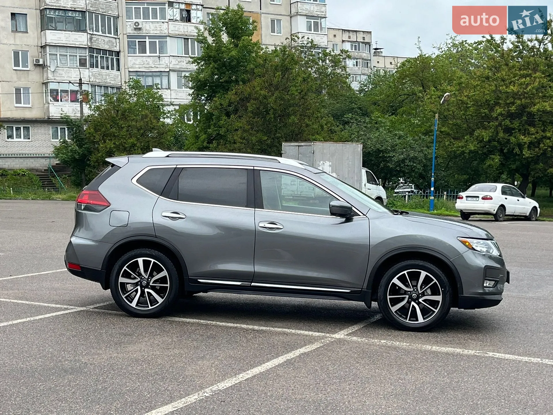 2018 Nissan Rogue - мініатюра 4