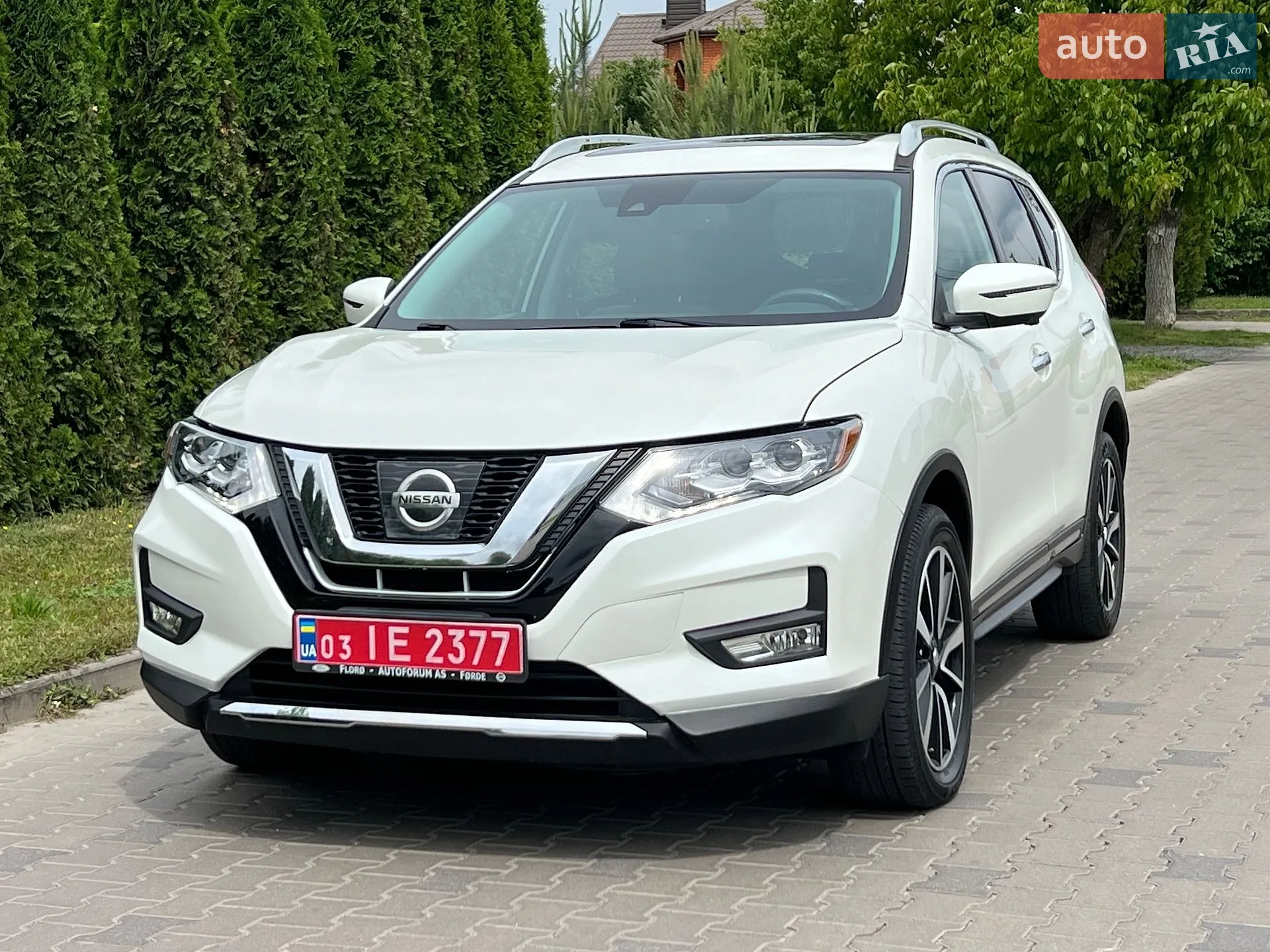 2017 Nissan Rogue - мініатюра 14