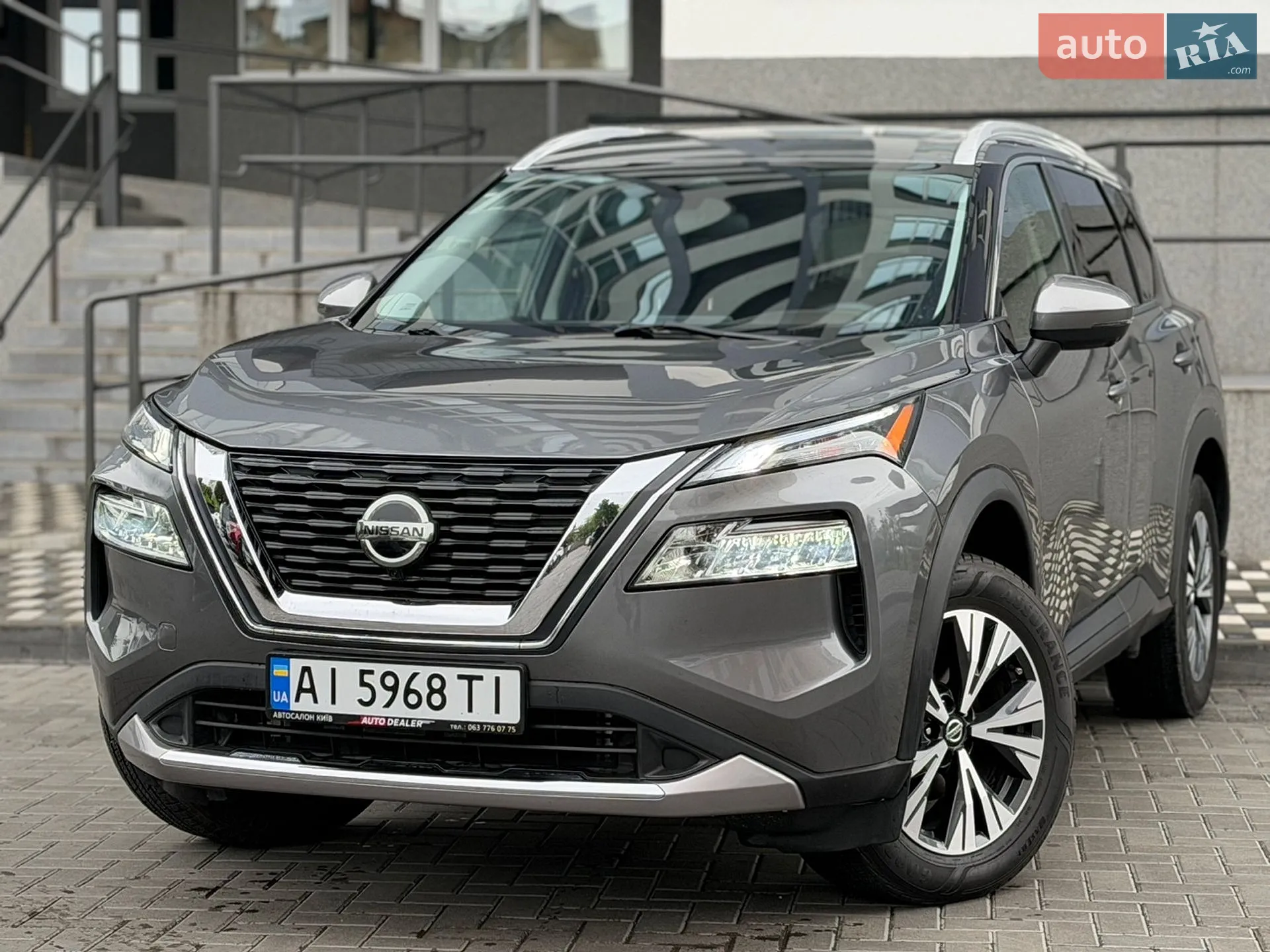 2021 Nissan Rogue - мініатюра 2