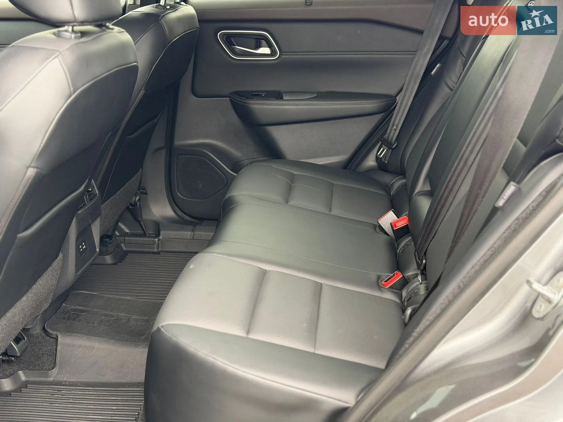 2021 Nissan Rogue - мініатюра 35