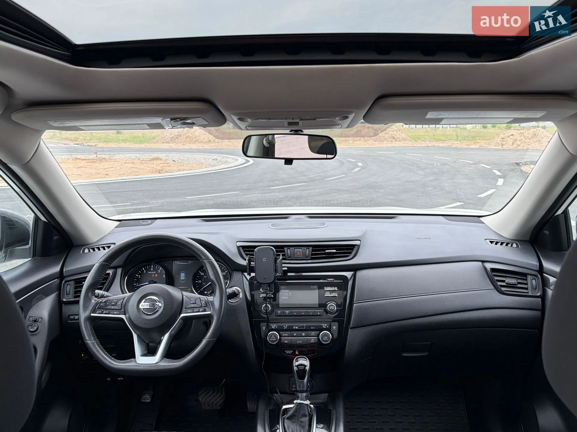 2017 Nissan Rogue - мініатюра 3