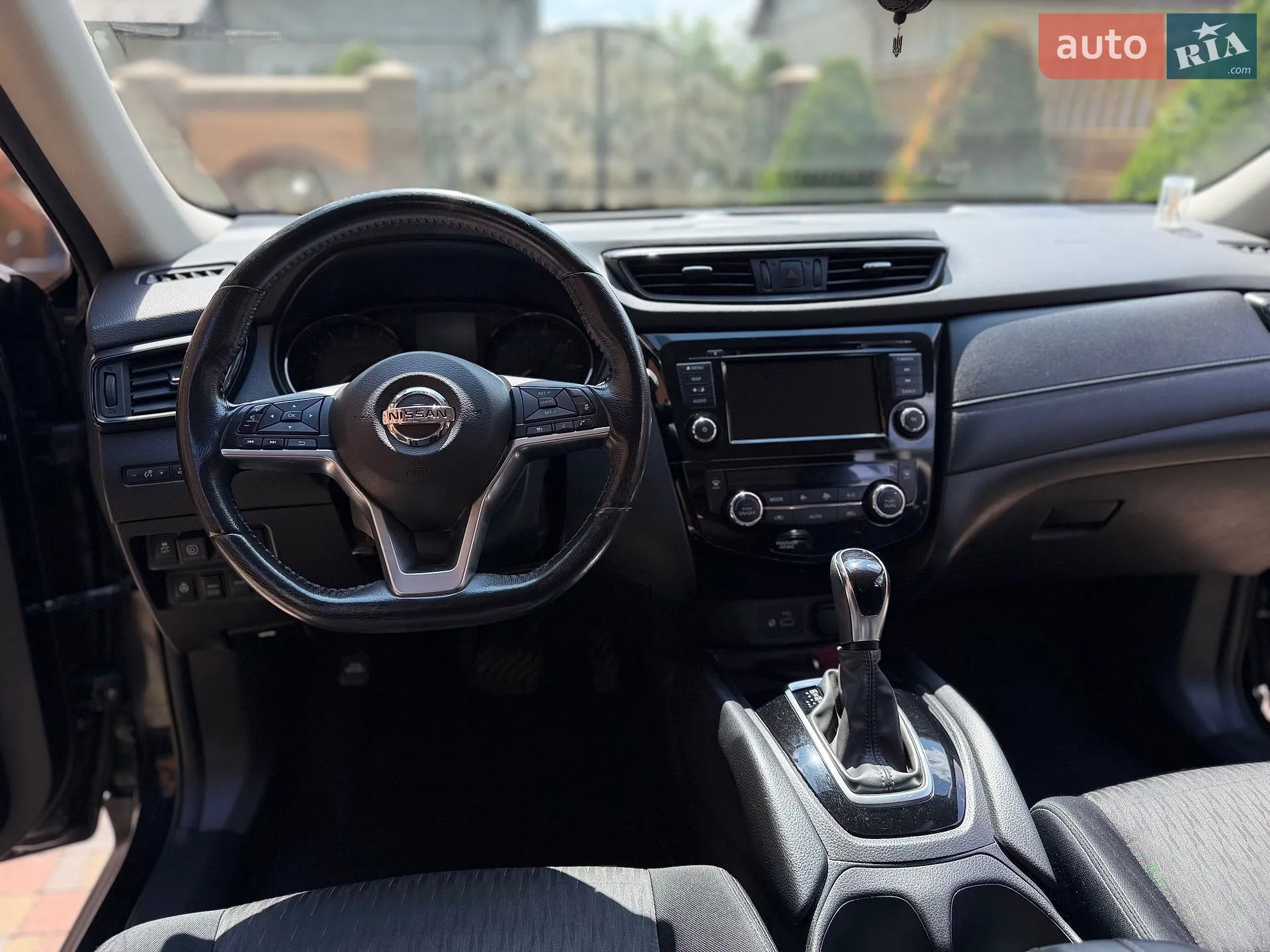 2018 Nissan Rogue - мініатюра 13