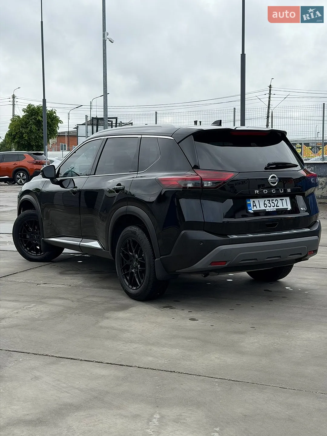 2021 Nissan Rogue - мініатюра 4