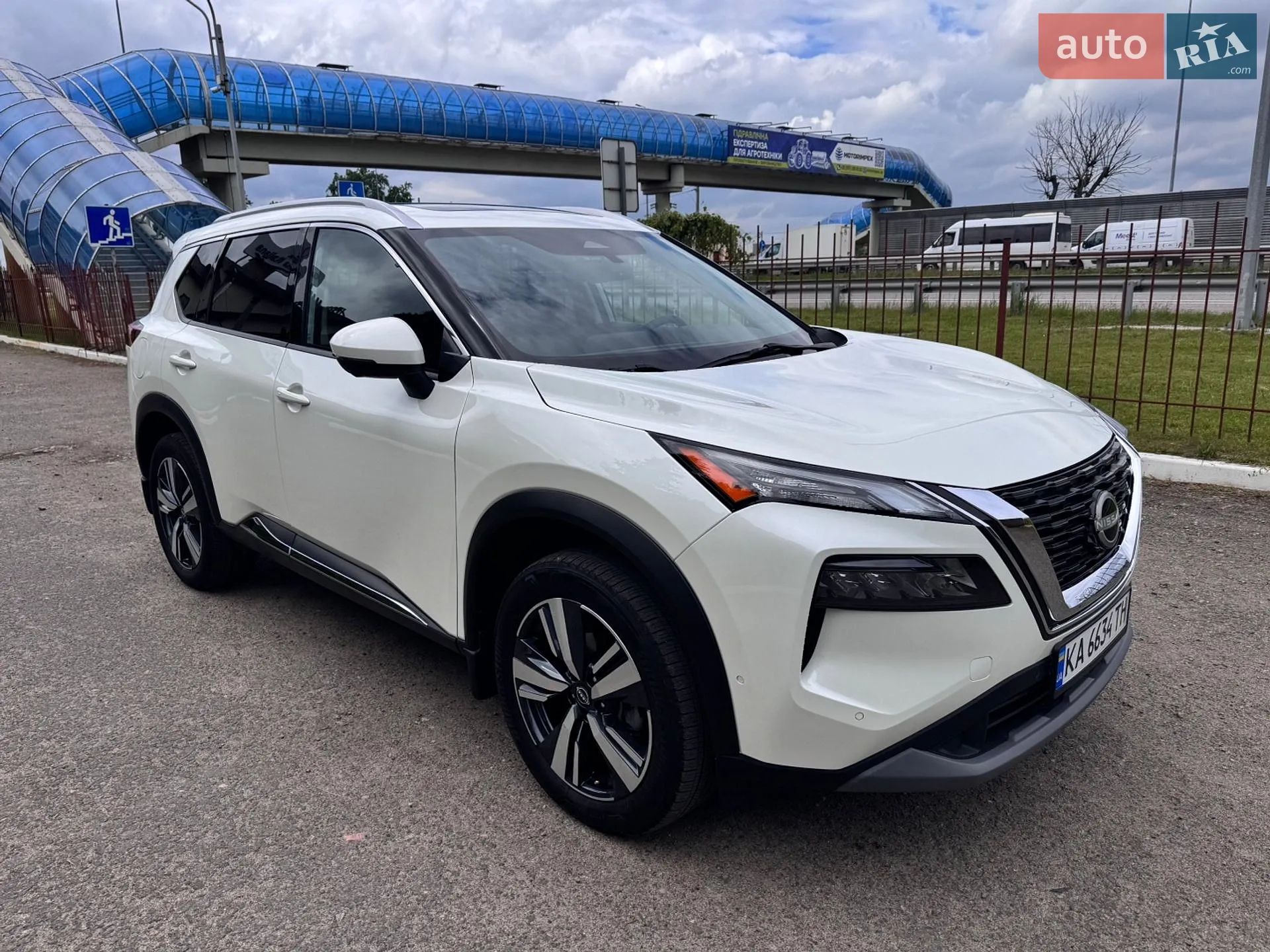 2023 Nissan Rogue - мініатюра 4